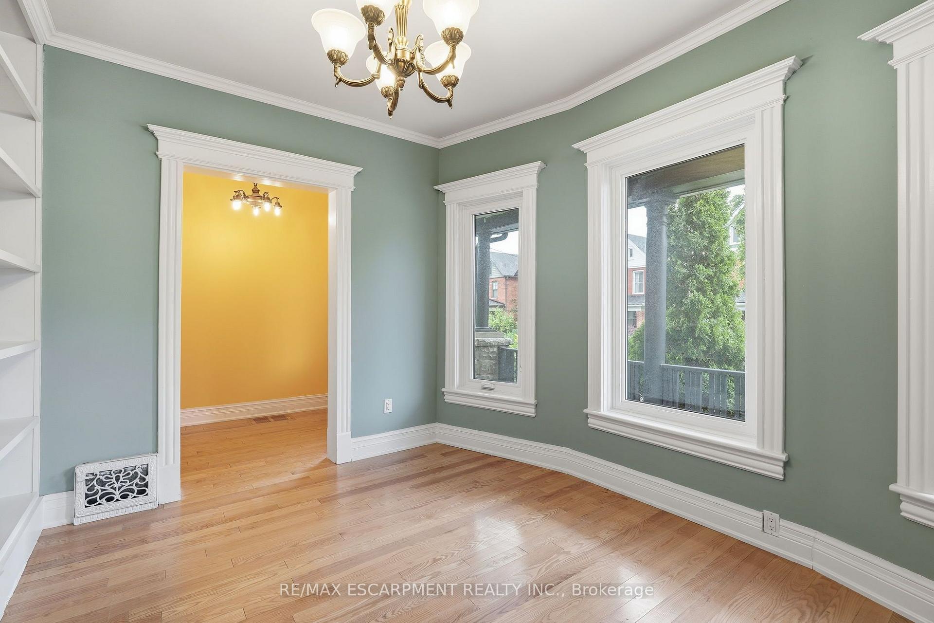 Photo 8 of Unit UPPER, 359 Herkimer Street, Hamilton, Kirkendall — HOMEH