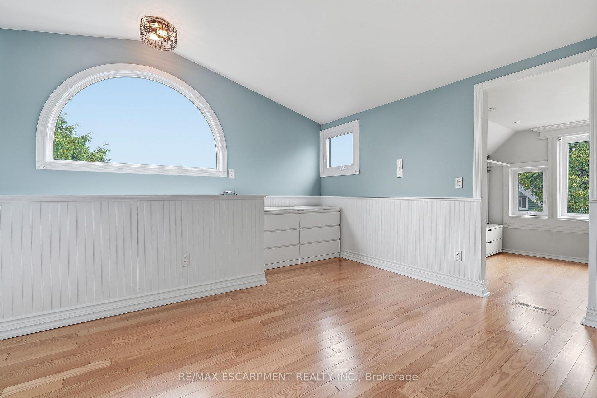 Photo 22 of Unit UPPER, 359 Herkimer Street, Hamilton, Kirkendall — HOMEH