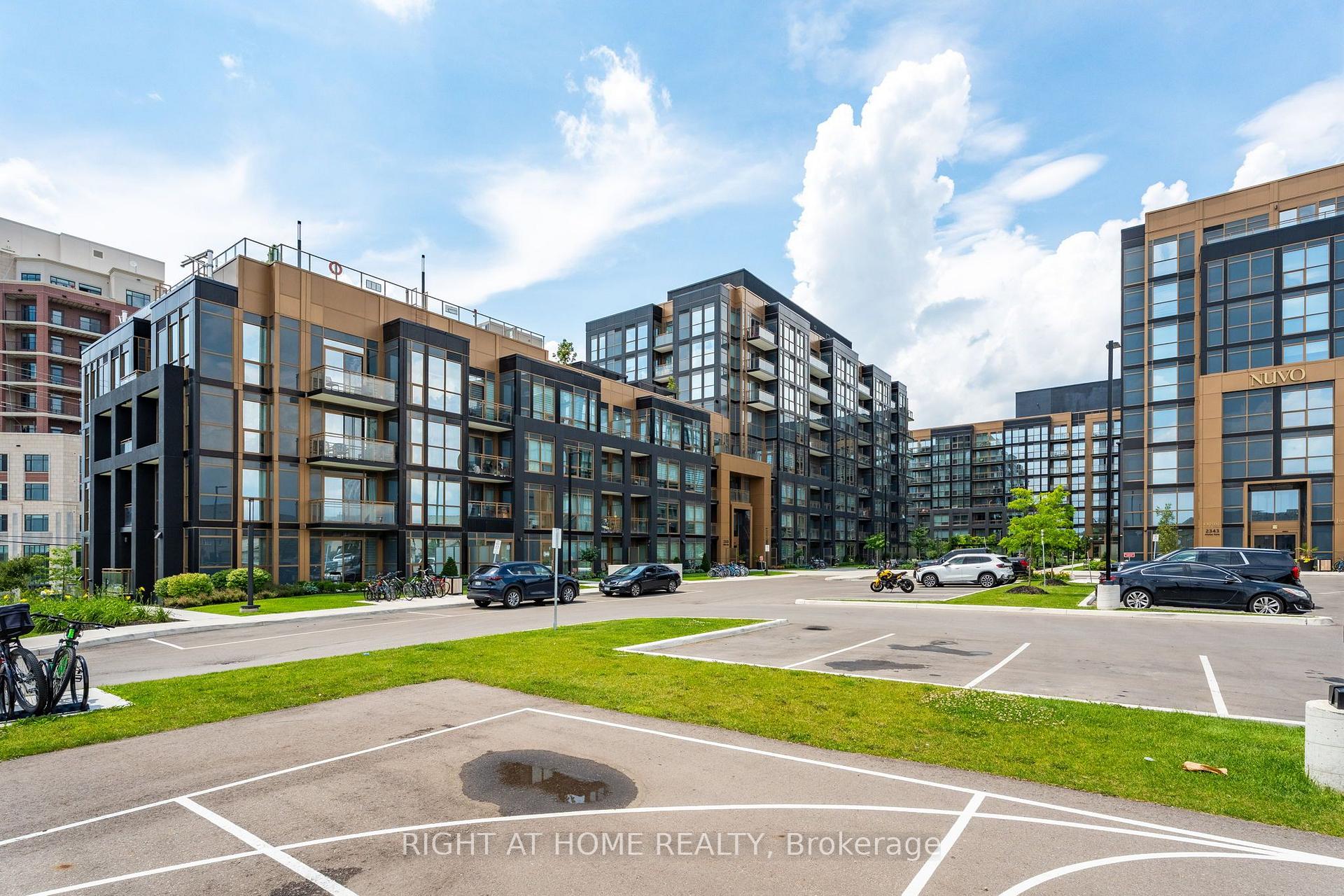 Photo 1 of Unit 702, 2333 Khalsa Gate, Oakville, Westmount — HOMEH