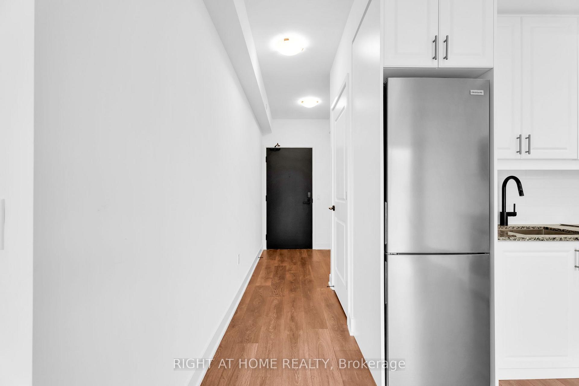 Photo 18 of Unit 702, 2333 Khalsa Gate, Oakville, Westmount — HOMEH