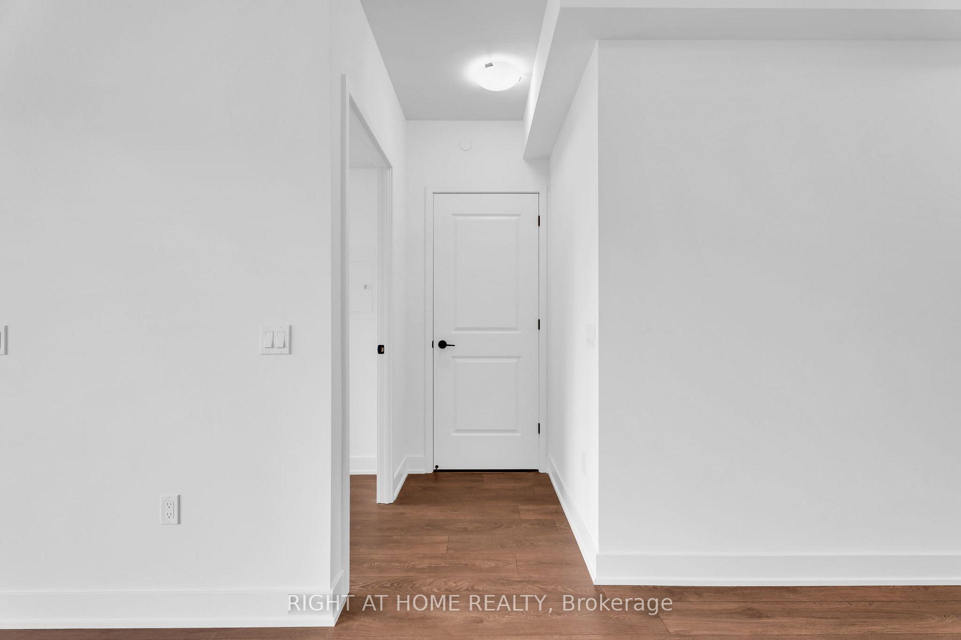 Photo 48 of Unit 702, 2333 Khalsa Gate, Oakville, Westmount — HOMEH