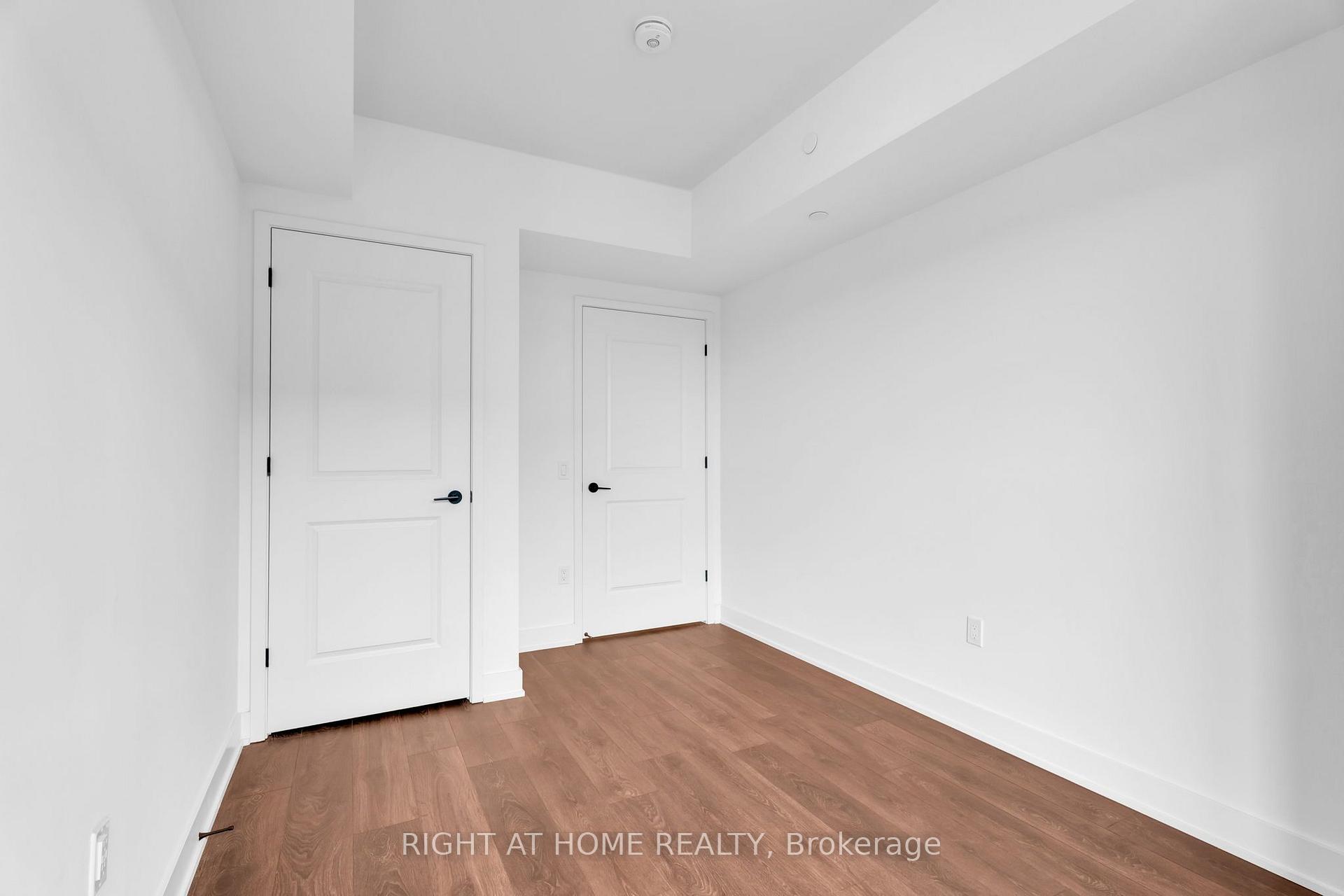 Photo 54 of Unit 702, 2333 Khalsa Gate, Oakville, Westmount — HOMEH