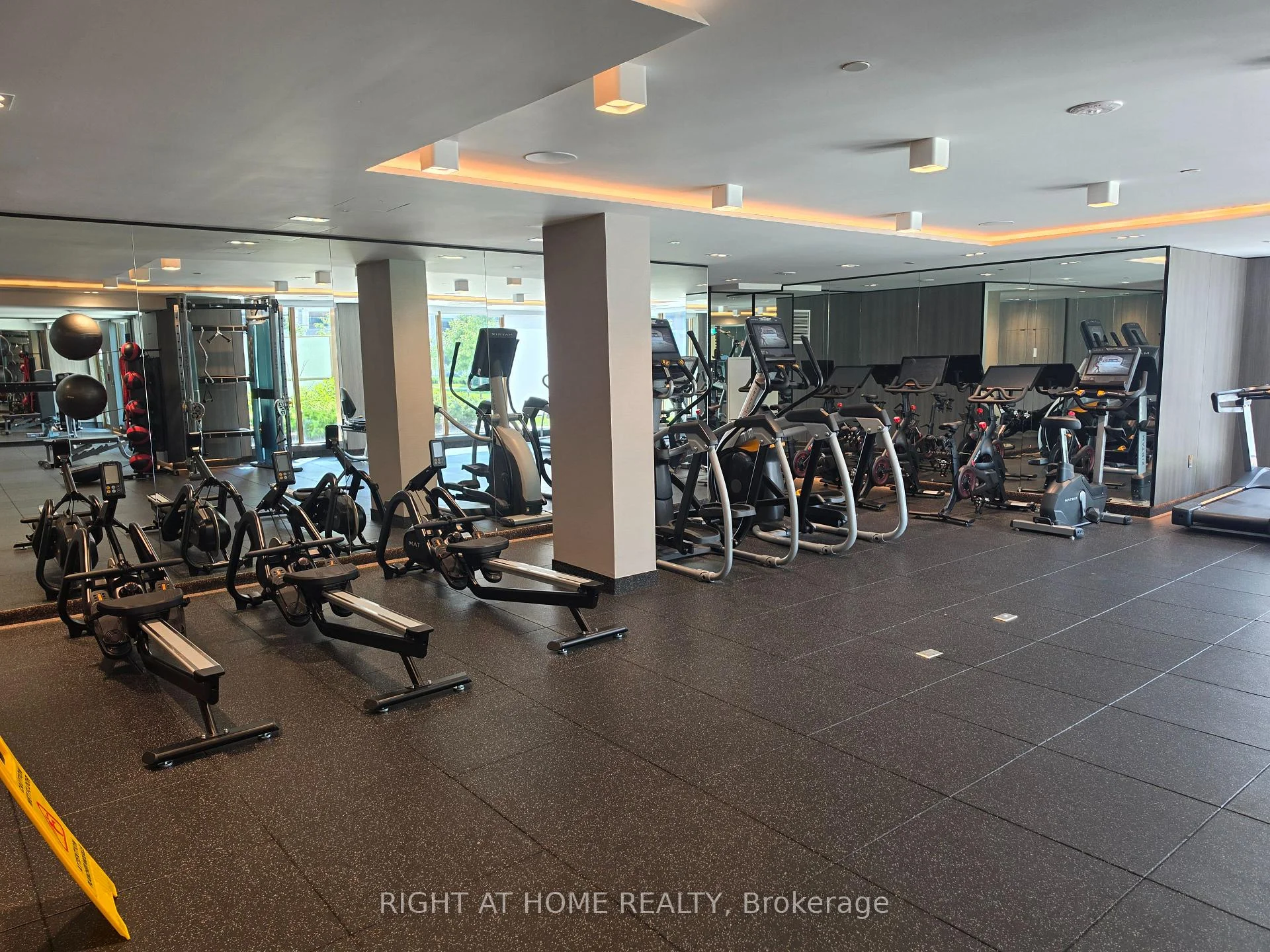 Photo 68 of Unit 702, 2333 Khalsa Gate, Oakville, Westmount — HOMEH