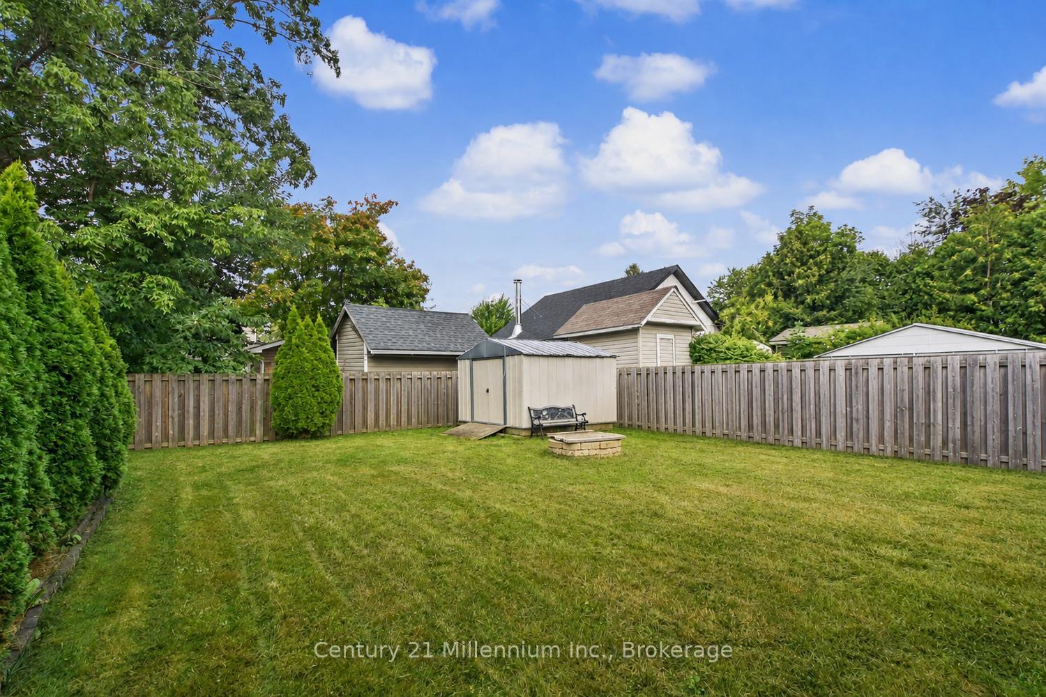 Photo 39 of 408 Walnut Street, Collingwood — HOMEH