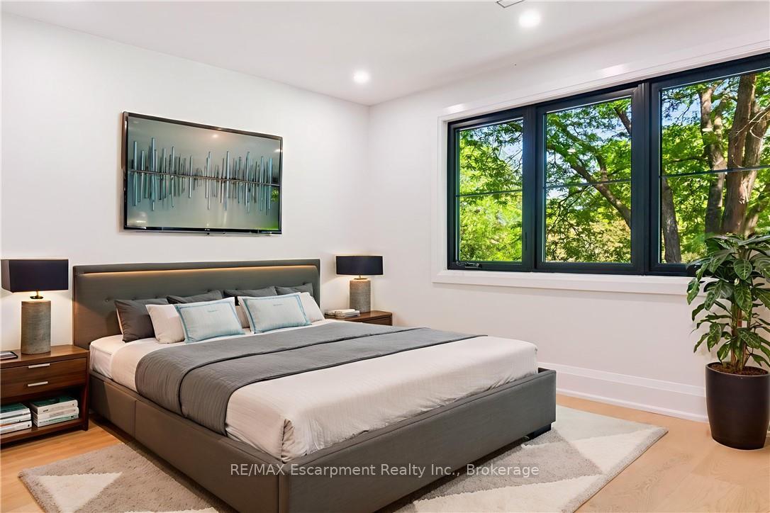 Photo 17 of 319 Beechfield Road, Oakville, Ford — HOMEH