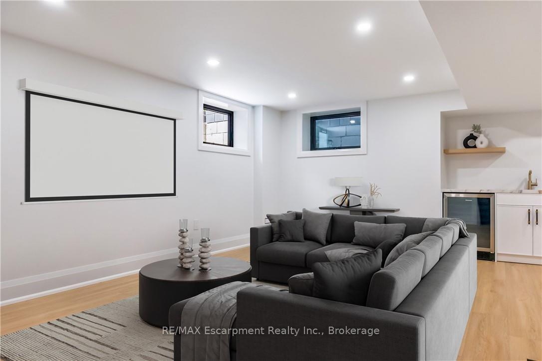 Photo 32 of 319 Beechfield Road, Oakville, Ford — HOMEH
