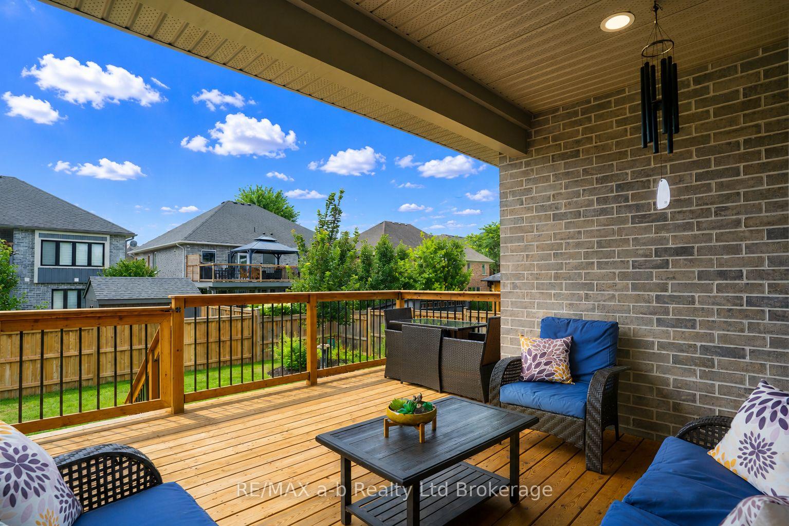 Photo 8 of 23 Brookside Lane, Tillsonburg — HOMEH