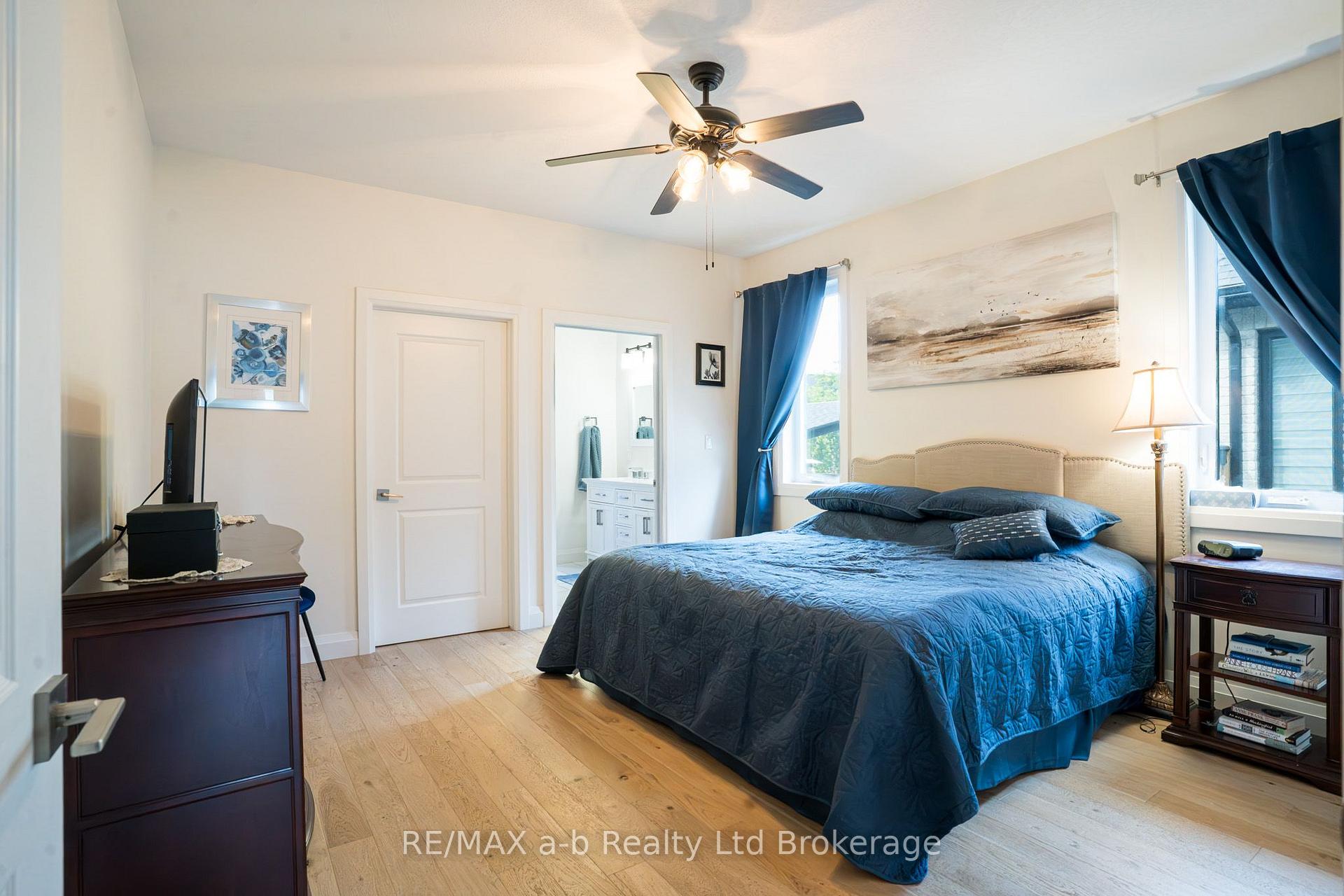 Photo 24 of 23 Brookside Lane, Tillsonburg — HOMEH