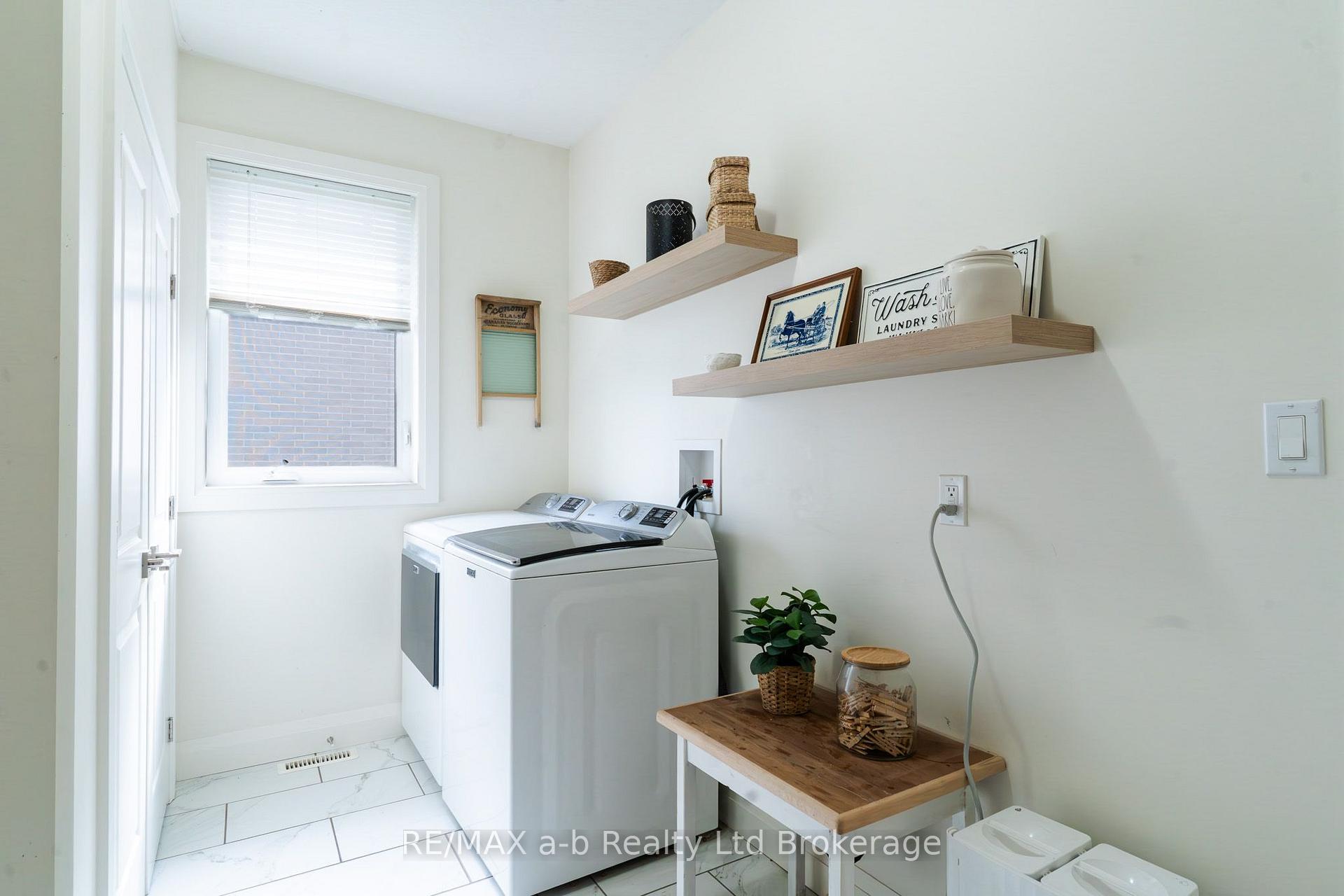 Photo 27 of 23 Brookside Lane, Tillsonburg — HOMEH