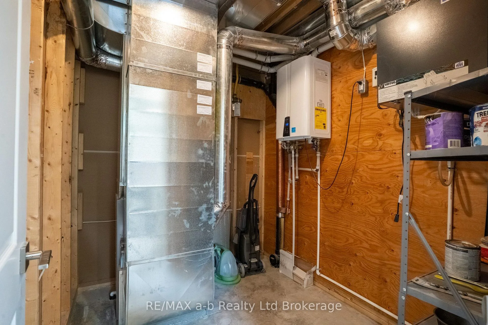 Photo 40 of 23 Brookside Lane, Tillsonburg — HOMEH
