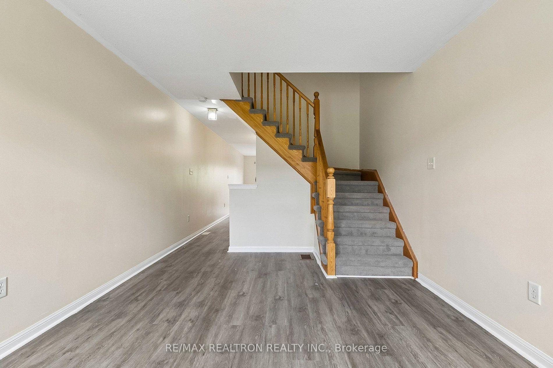 Photo 14 of 23 Ecopark Gate, Scarborough, Rouge — HOMEH