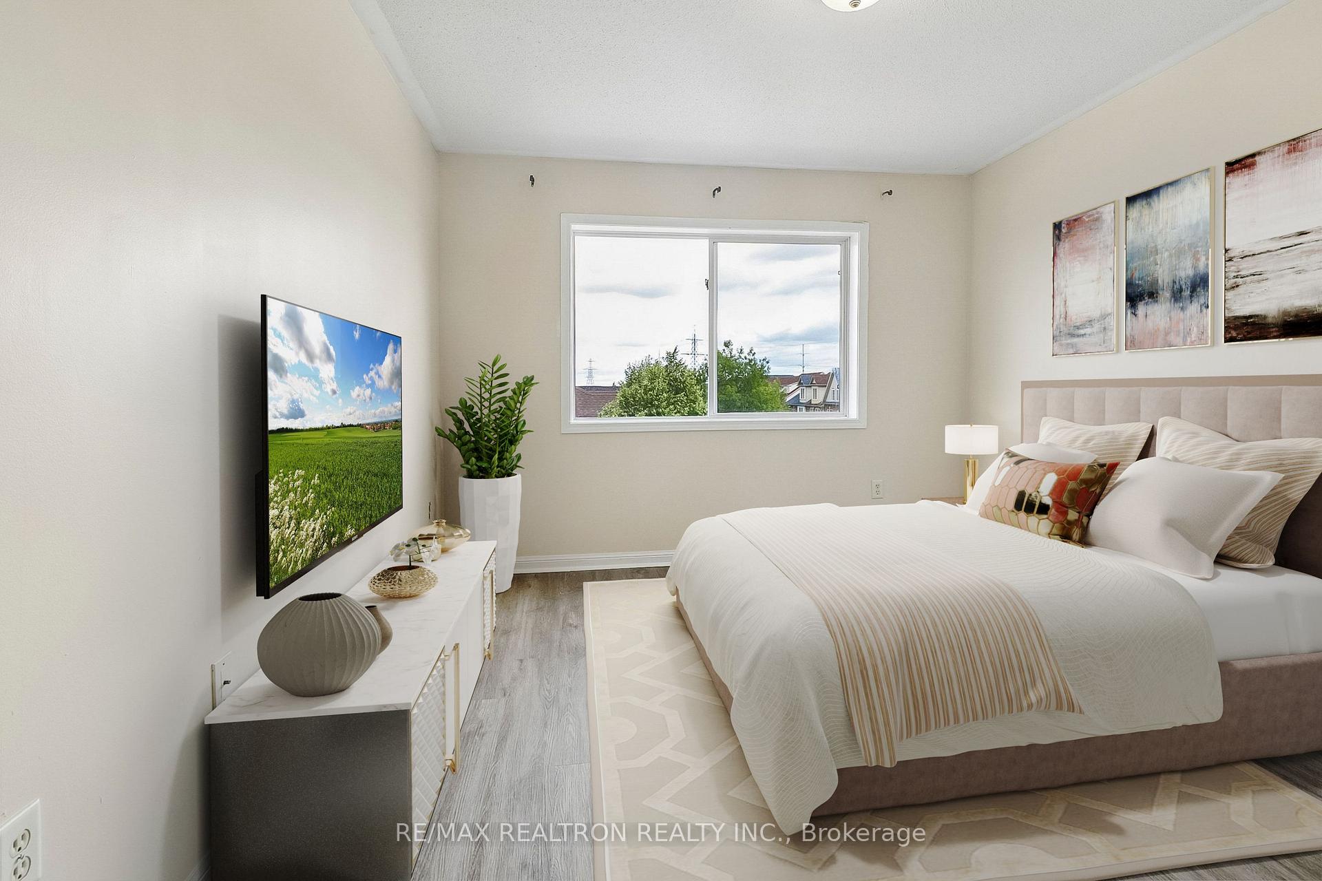 Photo 16 of 23 Ecopark Gate, Scarborough, Rouge — HOMEH