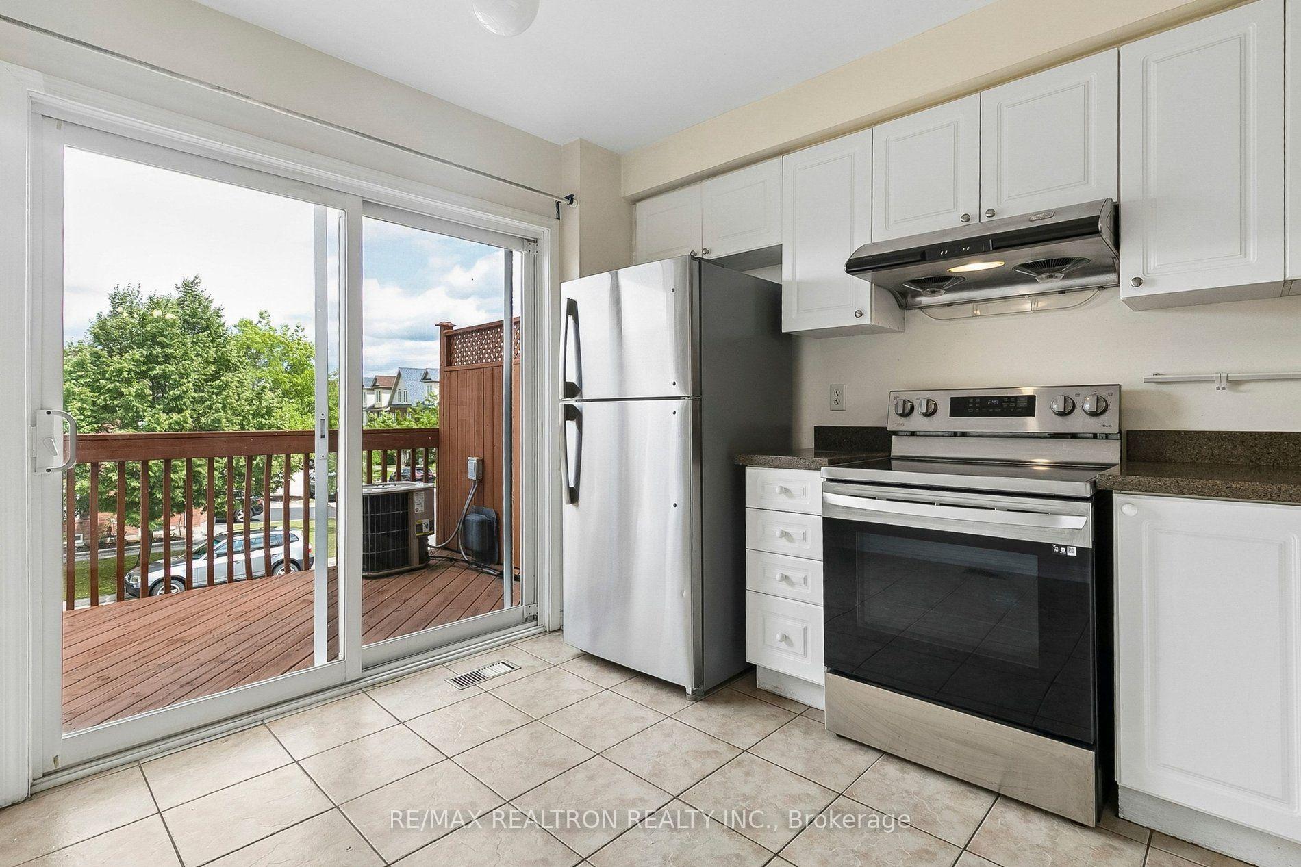 Photo 17 of 23 Ecopark Gate, Scarborough, Rouge — HOMEH