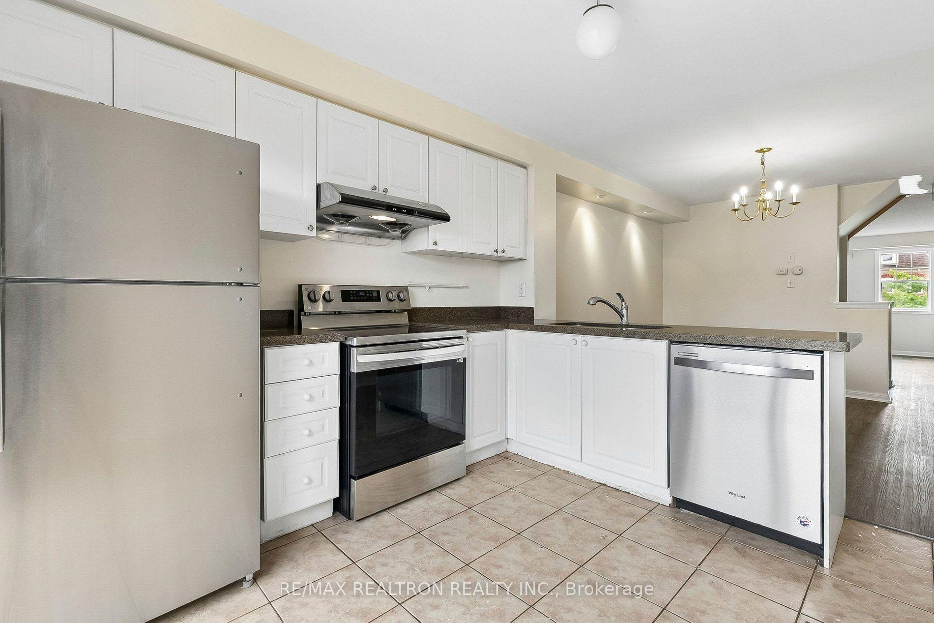 Photo 19 of 23 Ecopark Gate, Scarborough, Rouge — HOMEH