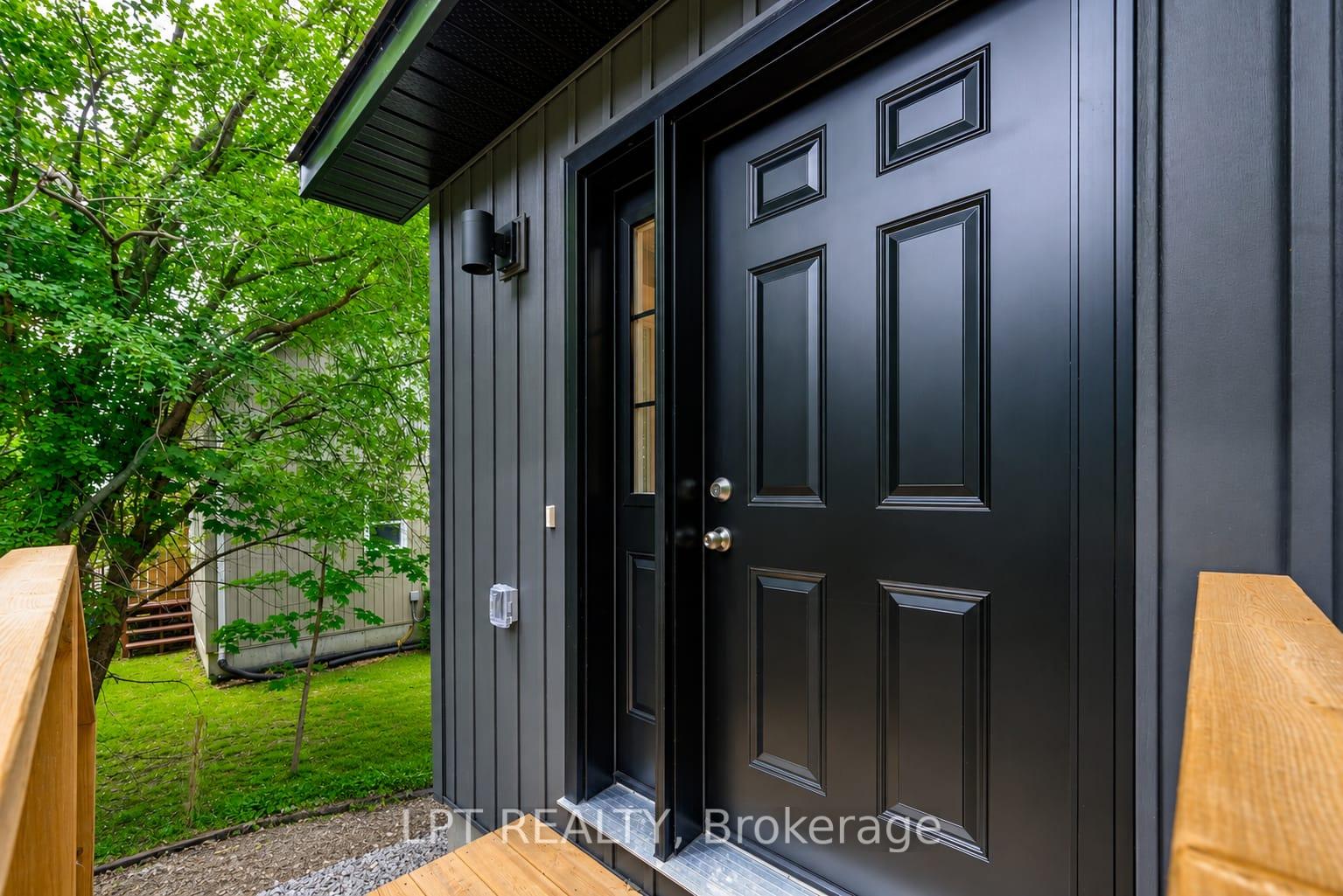 Photo 5 of 29 Pavillion Road, Kawartha Lakes, Verulam — HOMEH