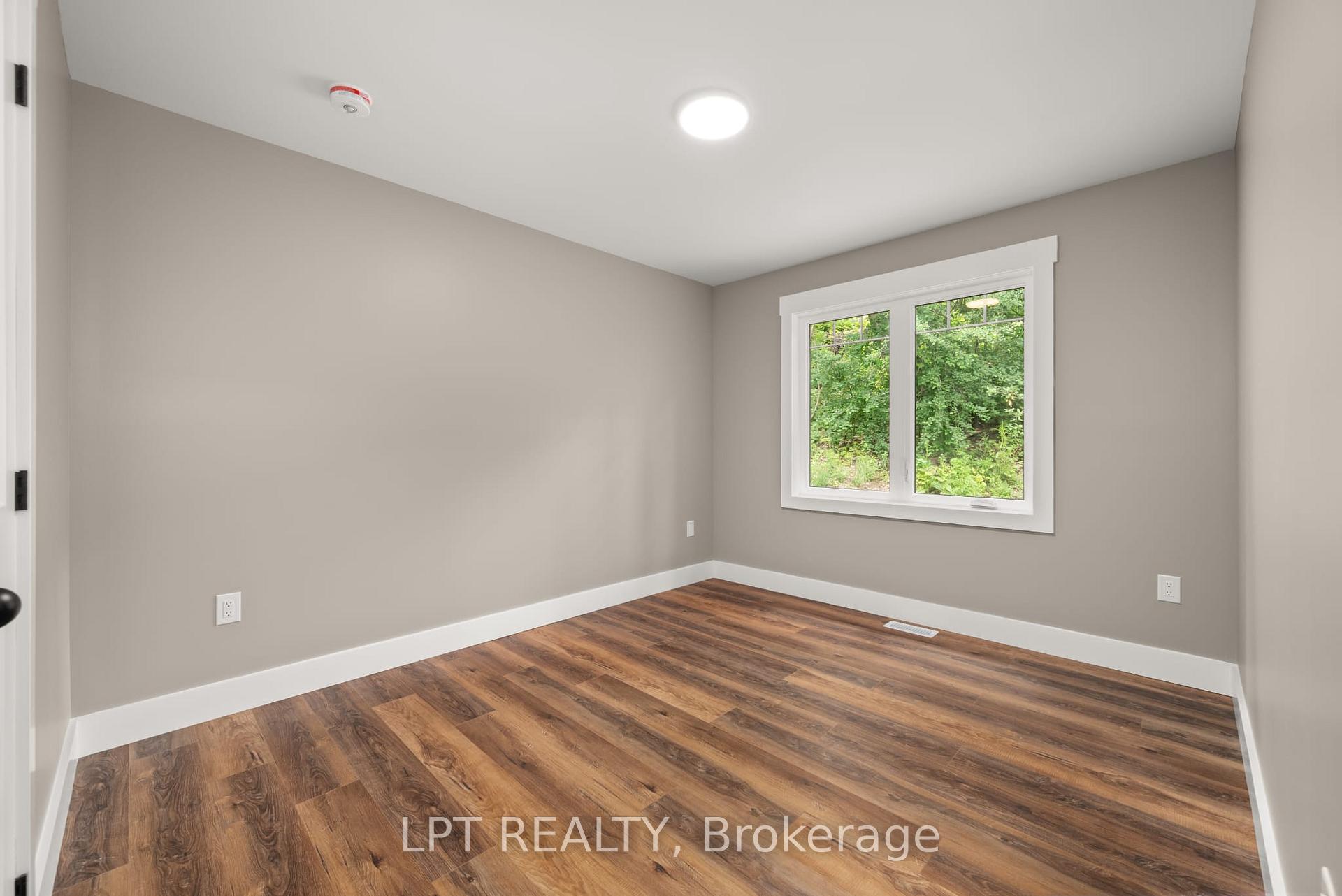 Photo 17 of 29 Pavillion Road, Kawartha Lakes, Verulam — HOMEH