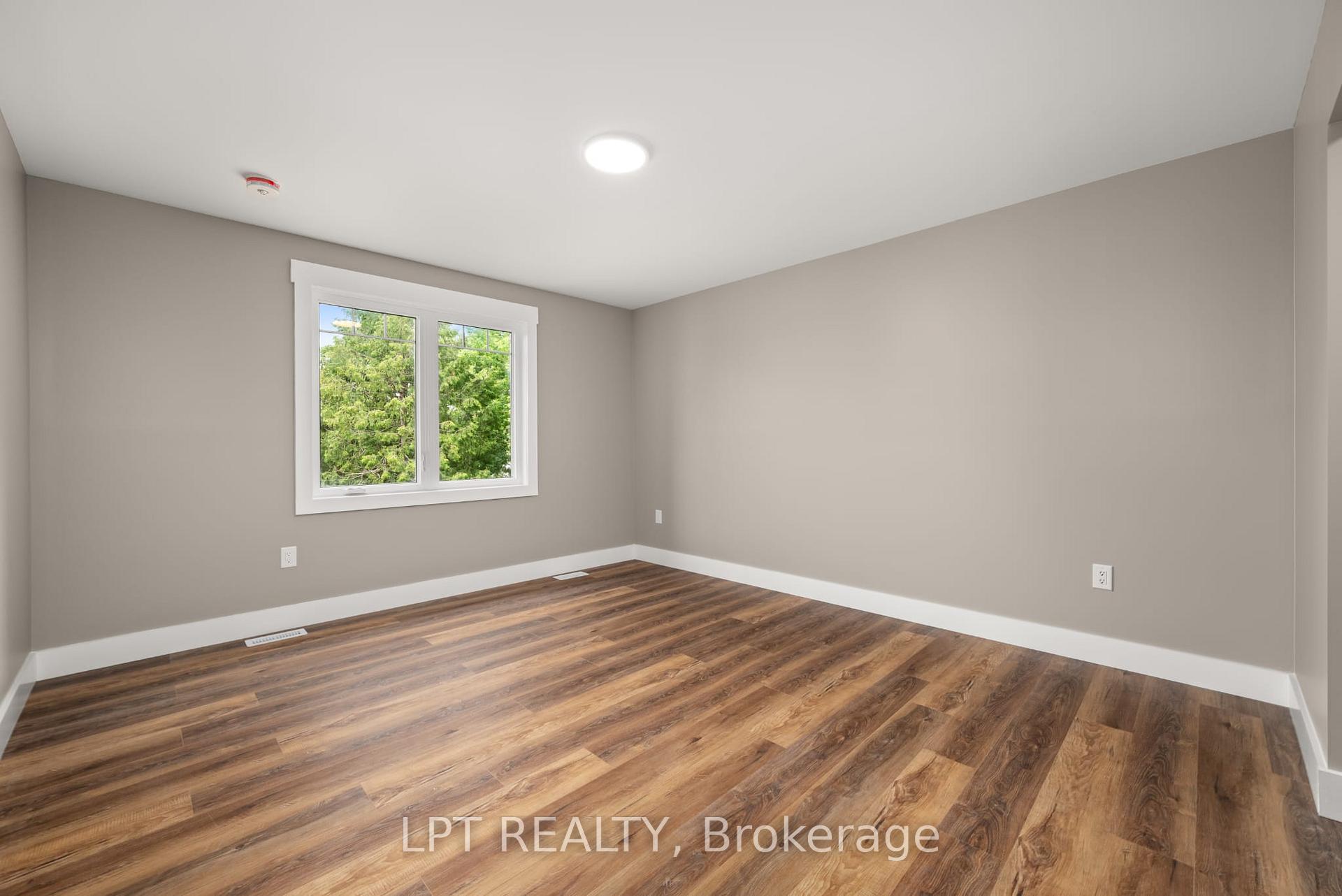Photo 33 of 29 Pavillion Road, Kawartha Lakes, Verulam — HOMEH