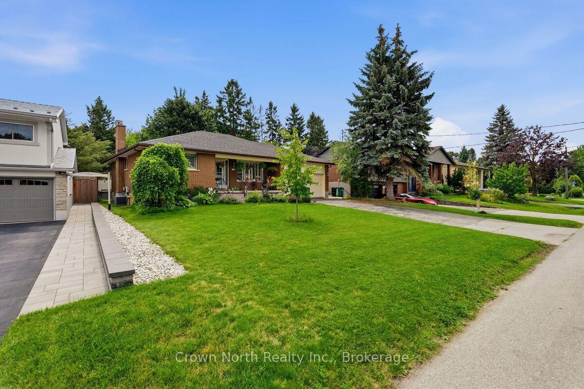 Photo 16 of 127 Carson Drive, Kitchener, Grand River North — HOMEH