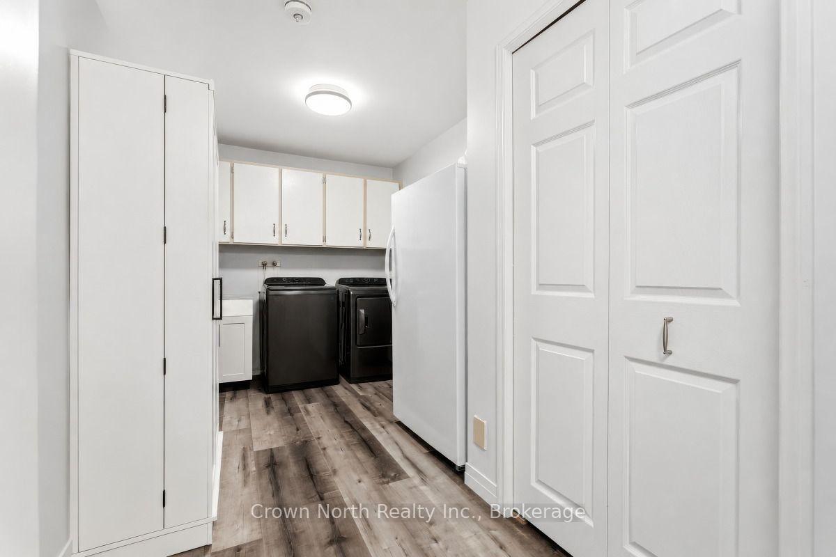 Photo 27 of 127 Carson Drive, Kitchener, Grand River North — HOMEH