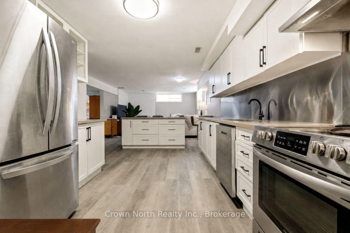 Photo 44 of 127 Carson Drive, Kitchener, Grand River North — HOMEH