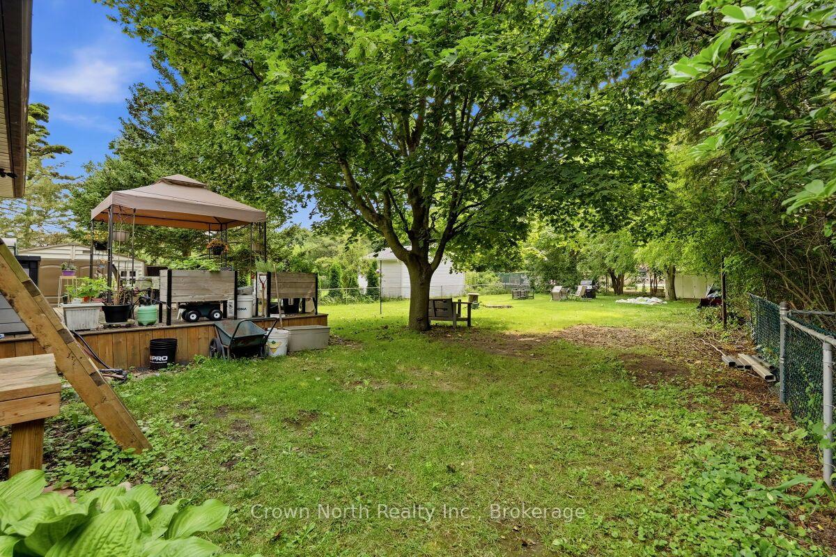 Photo 52 of 127 Carson Drive, Kitchener, Grand River North — HOMEH