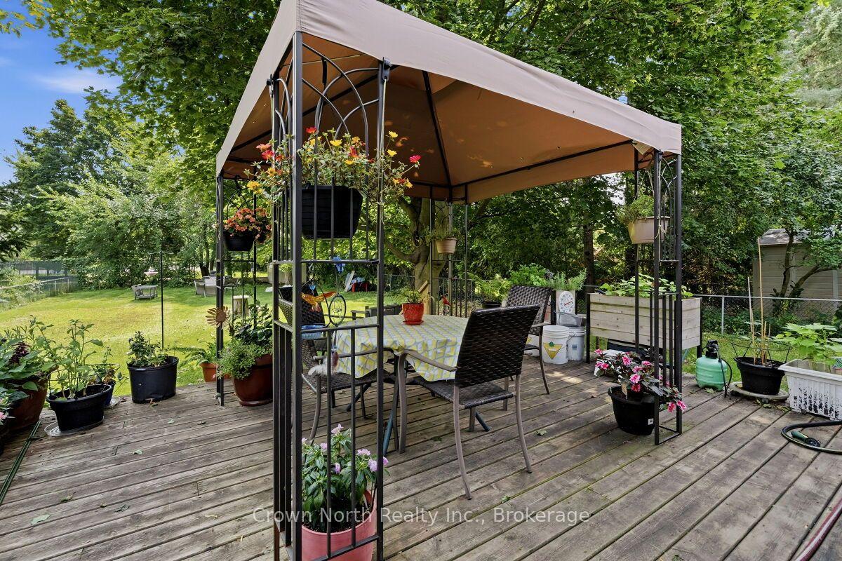 Photo 56 of 127 Carson Drive, Kitchener, Grand River North — HOMEH