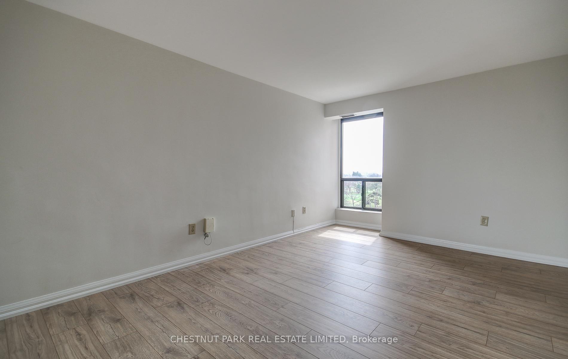Photo 14 of Unit 812, 1400 Dixie Road, Mississauga, Lakeview — HOMEH