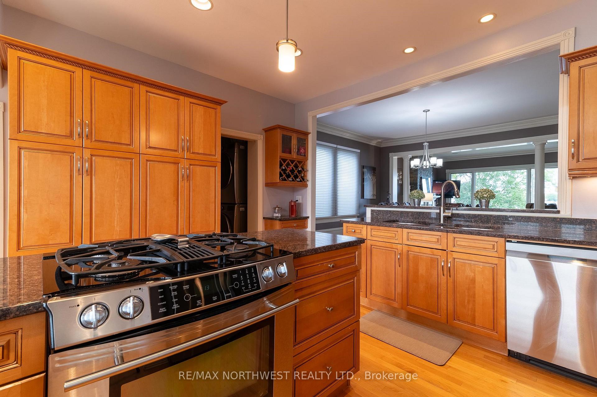 Photo 7 of 3 Sylvan Street, Kenora, Tunnel Island — HOMEH