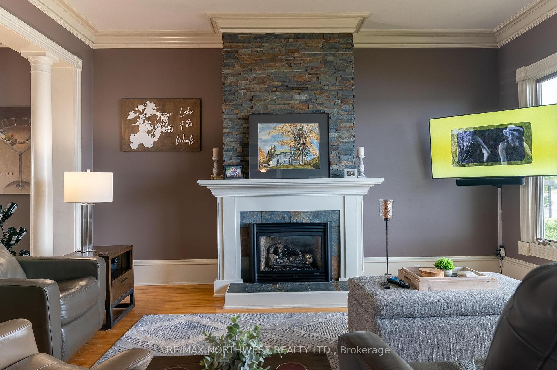 Photo 11 of 3 Sylvan Street, Kenora, Tunnel Island — HOMEH