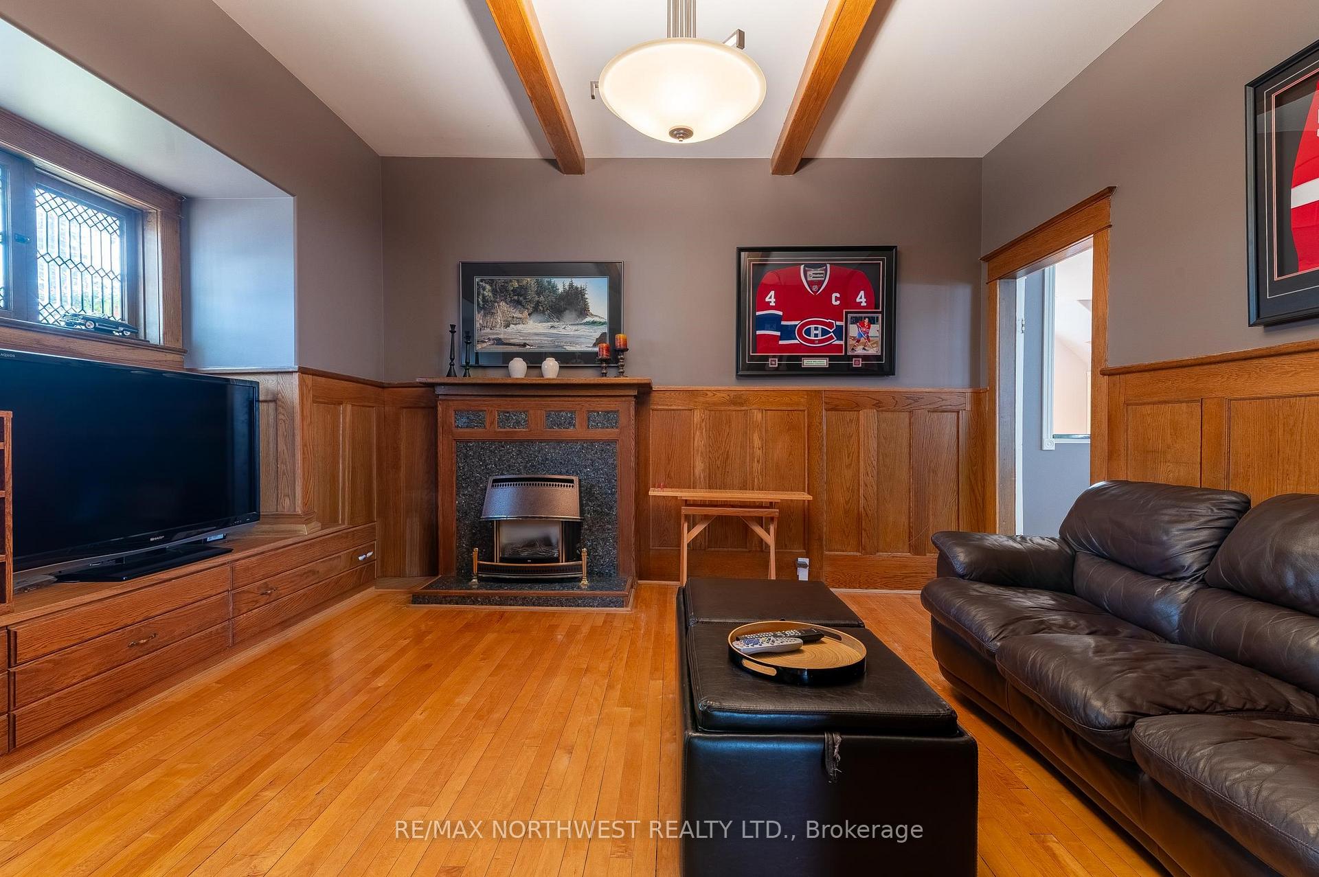 Photo 14 of 3 Sylvan Street, Kenora, Tunnel Island — HOMEH