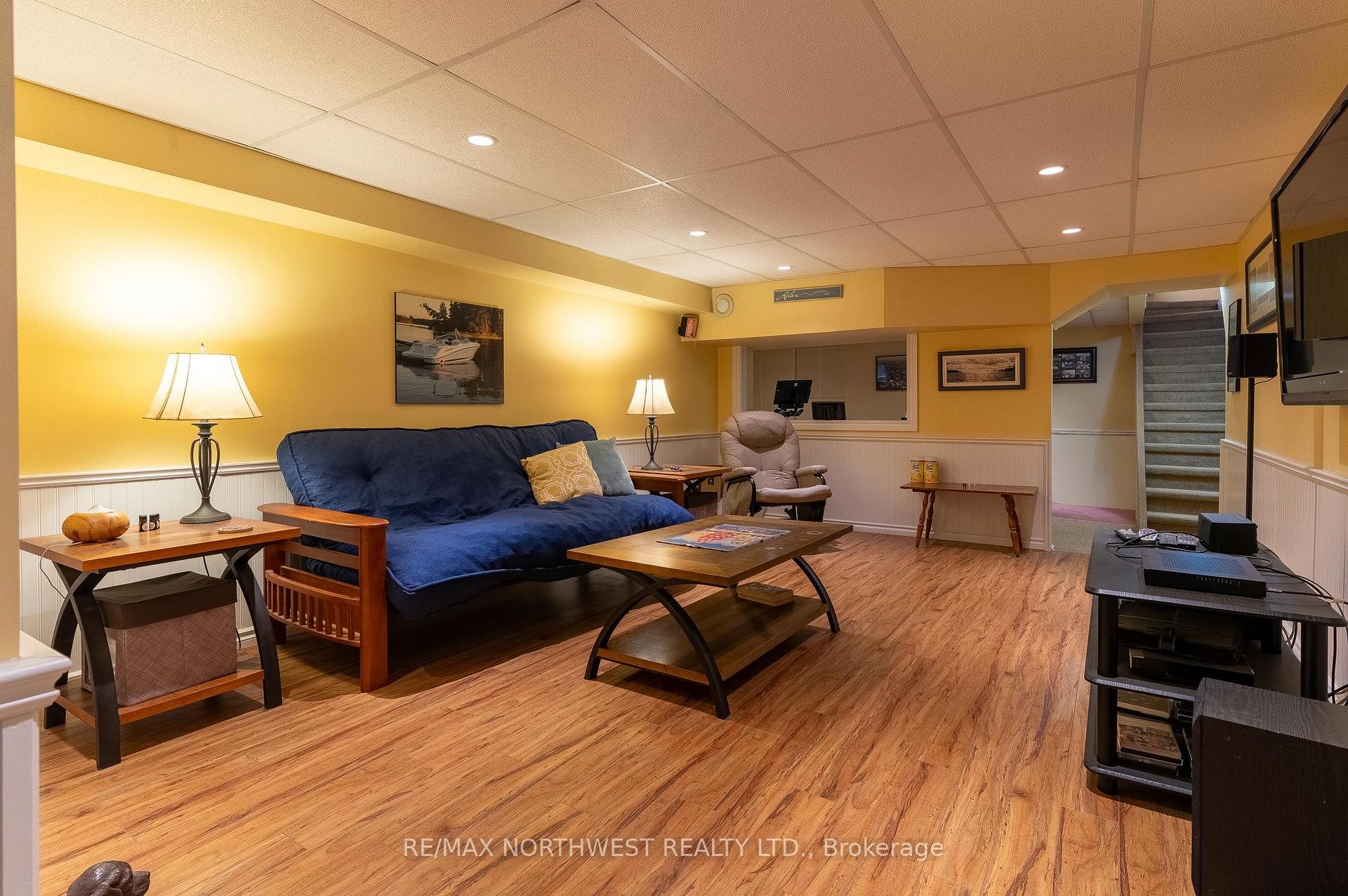 Photo 24 of 3 Sylvan Street, Kenora, Tunnel Island — HOMEH