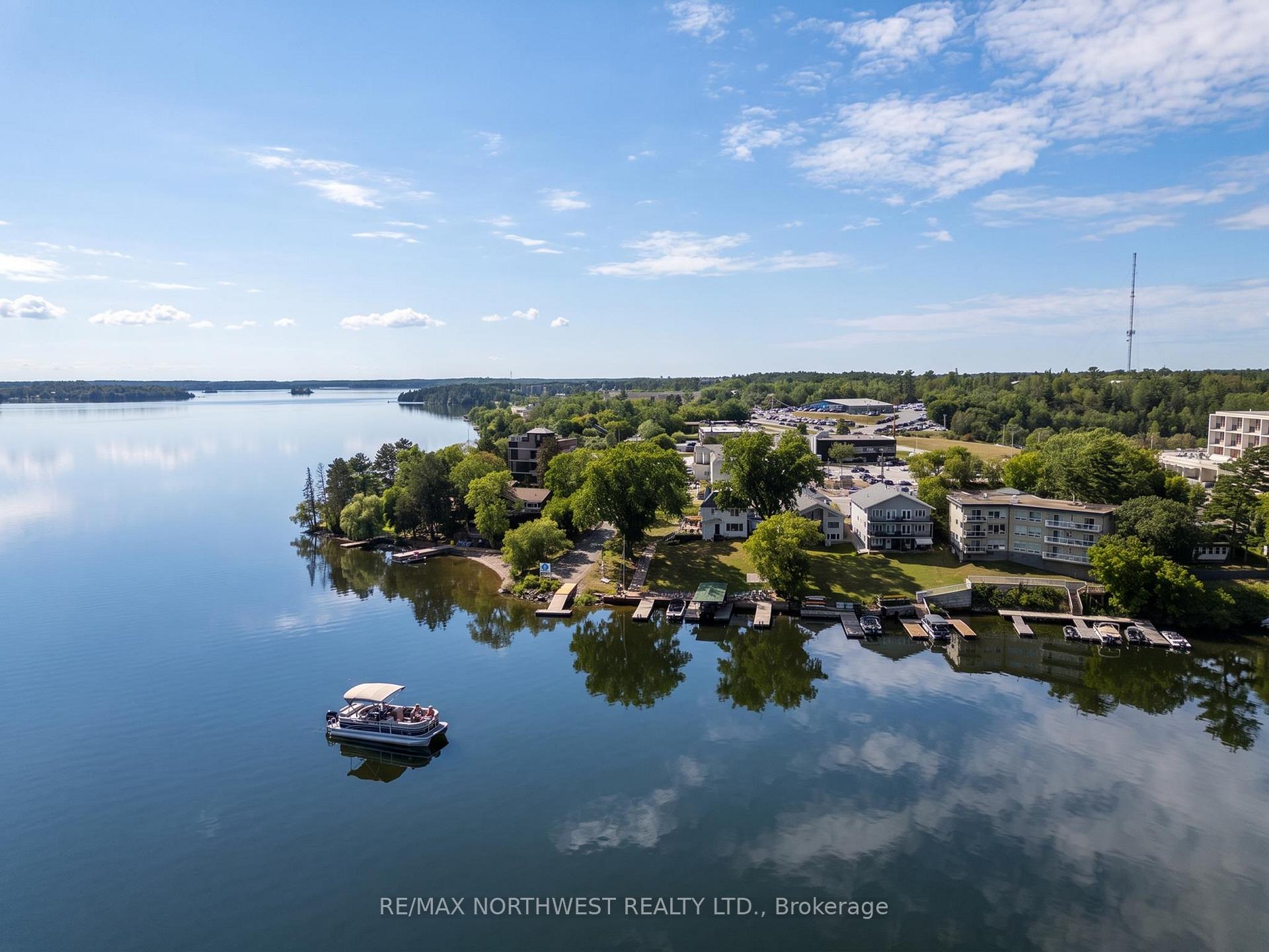 Photo 31 of 3 Sylvan Street, Kenora, Tunnel Island — HOMEH