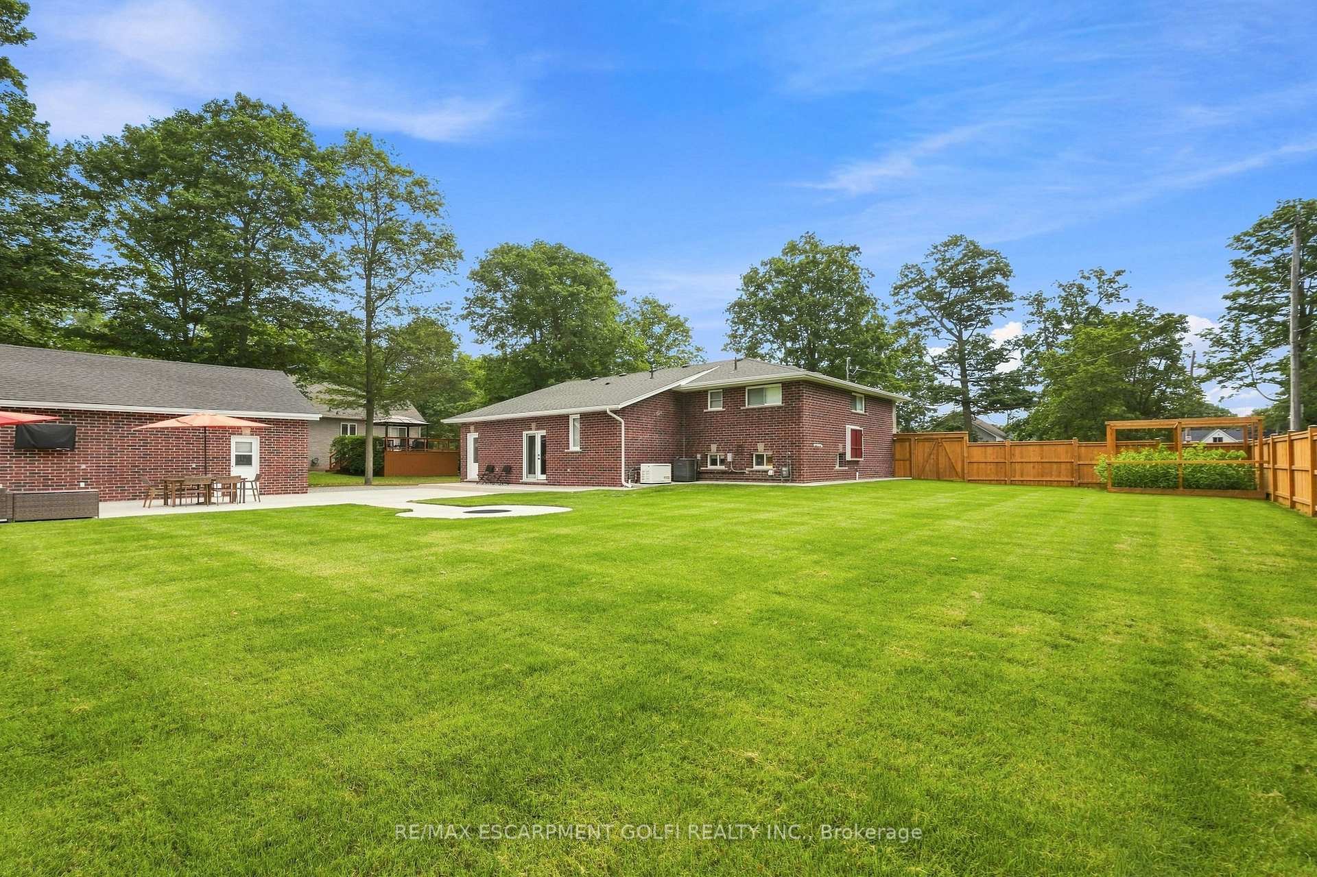 Photo 41 of 4861 Mapleview Crescent, Port Colborne, Sherkston — HOMEH