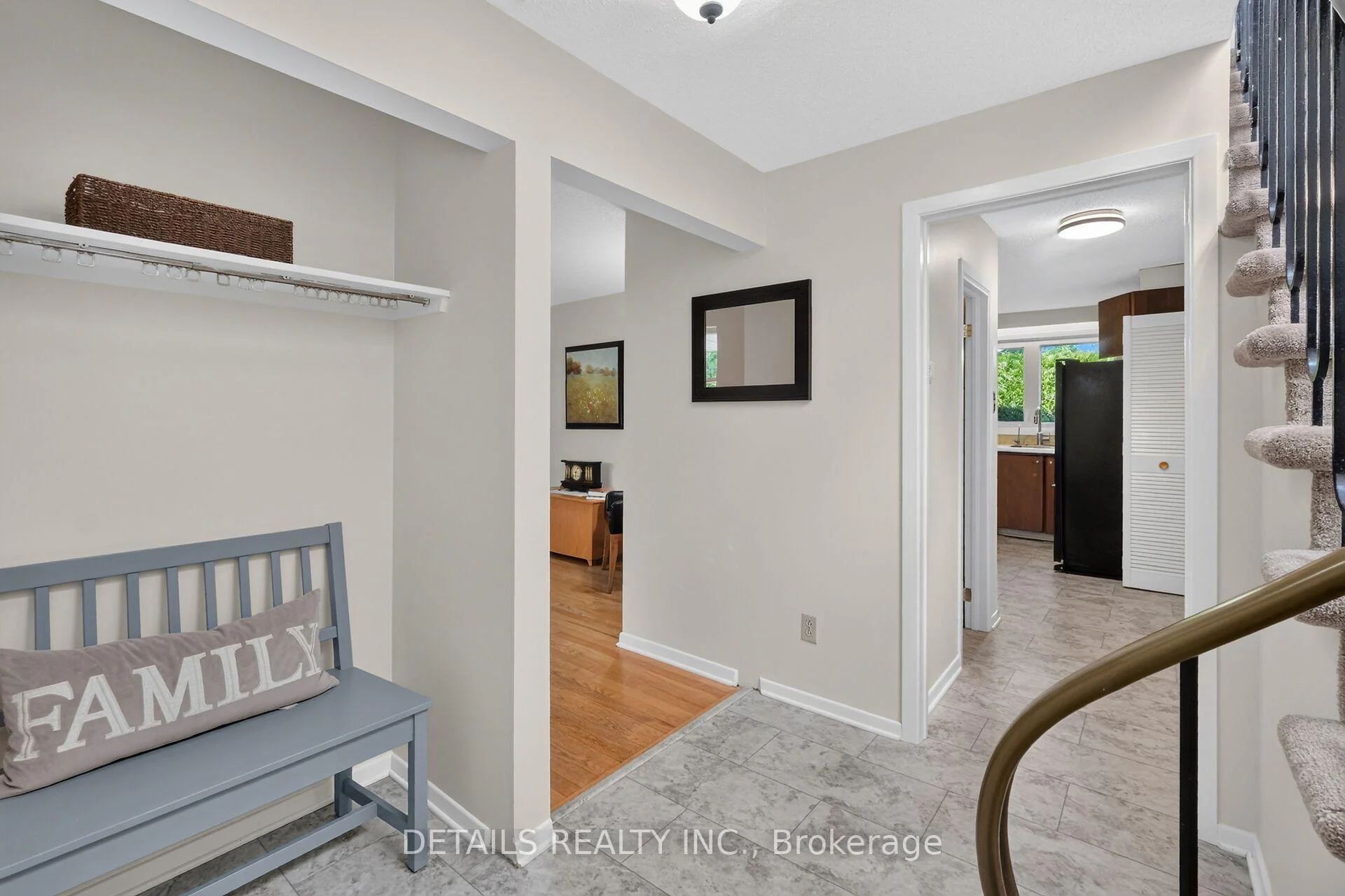 Photo 6 of 21 Seymour Avenue, Ottawa, Borden Farm/Stewart Farm/Carleton Heights/Parkwood Hills — HOMEH