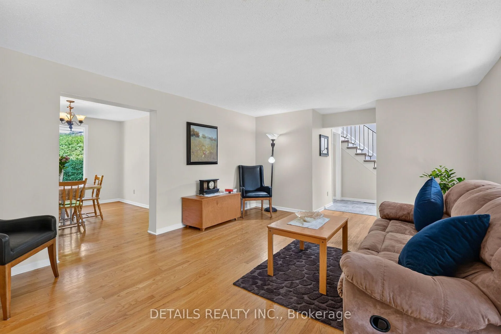 Photo 8 of 21 Seymour Avenue, Ottawa, Borden Farm/Stewart Farm/Carleton Heights/Parkwood Hills — HOMEH