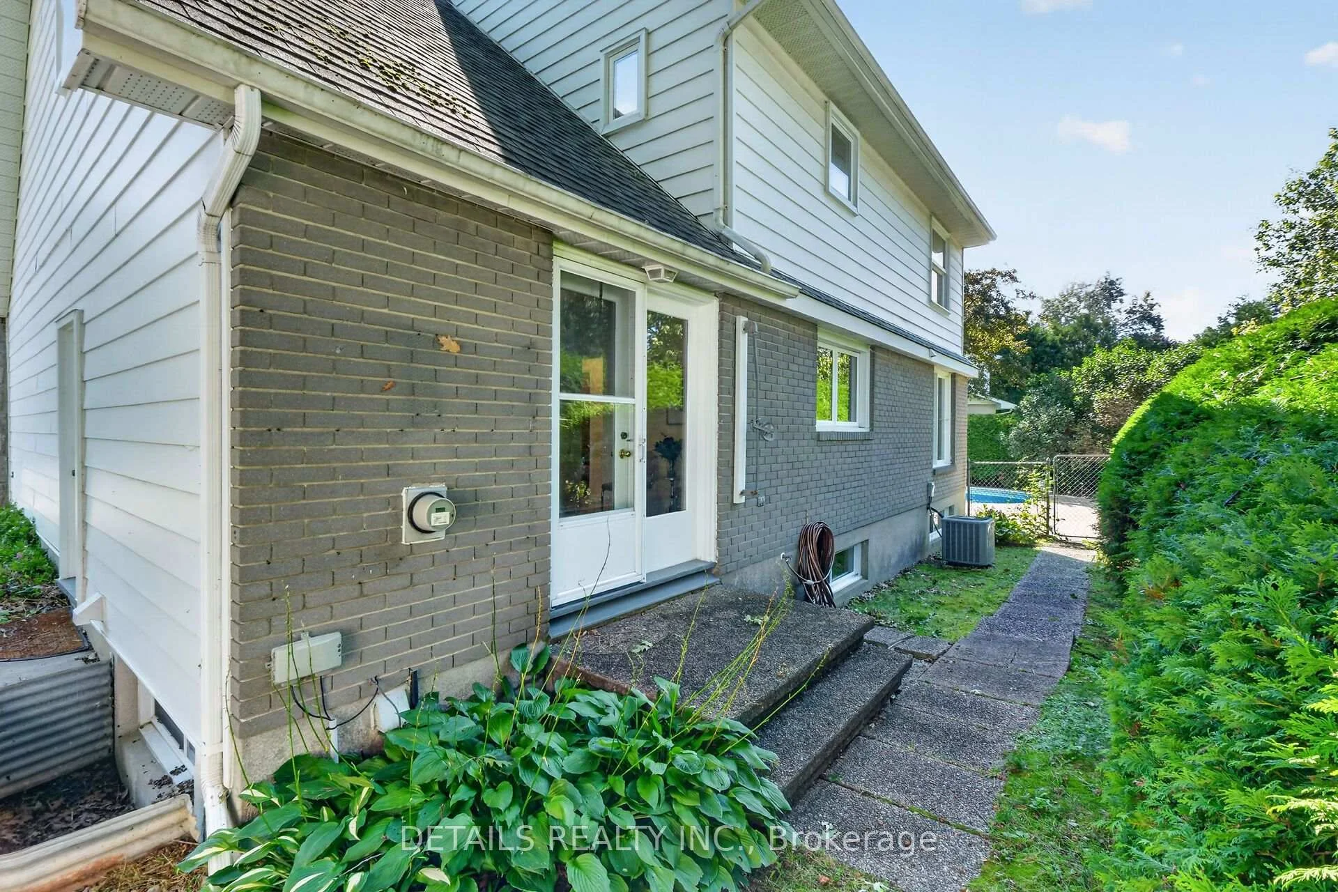 Photo 34 of 21 Seymour Avenue, Ottawa, Borden Farm/Stewart Farm/Carleton Heights/Parkwood Hills — HOMEH