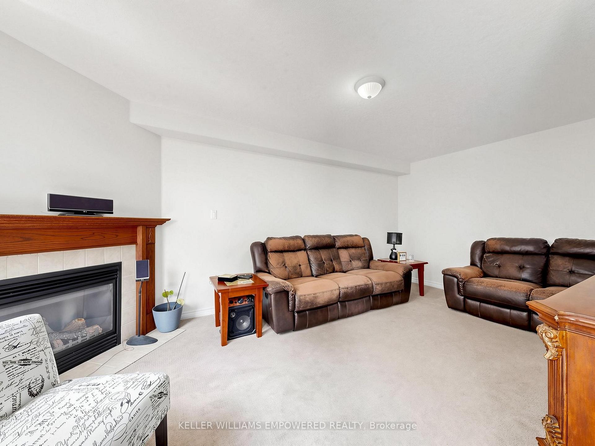 Photo 11 of 135 Buchanan Drive, New Tecumseth, Alliston — HOMEH