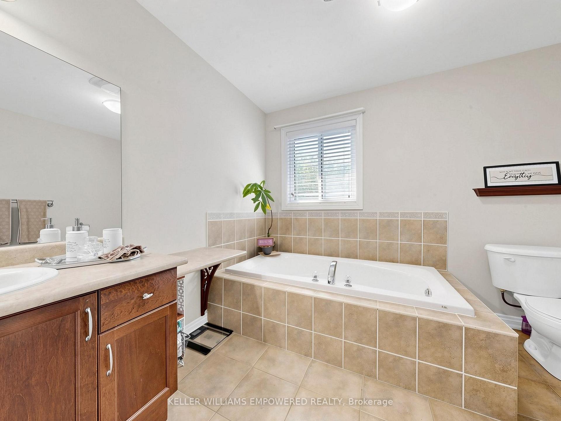 Photo 27 of 135 Buchanan Drive, New Tecumseth, Alliston — HOMEH