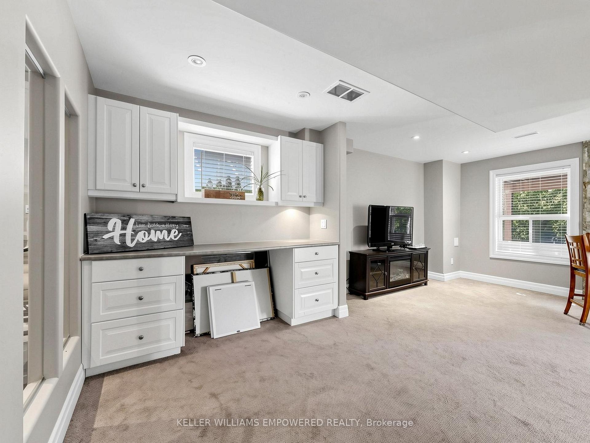 Photo 40 of 135 Buchanan Drive, New Tecumseth, Alliston — HOMEH