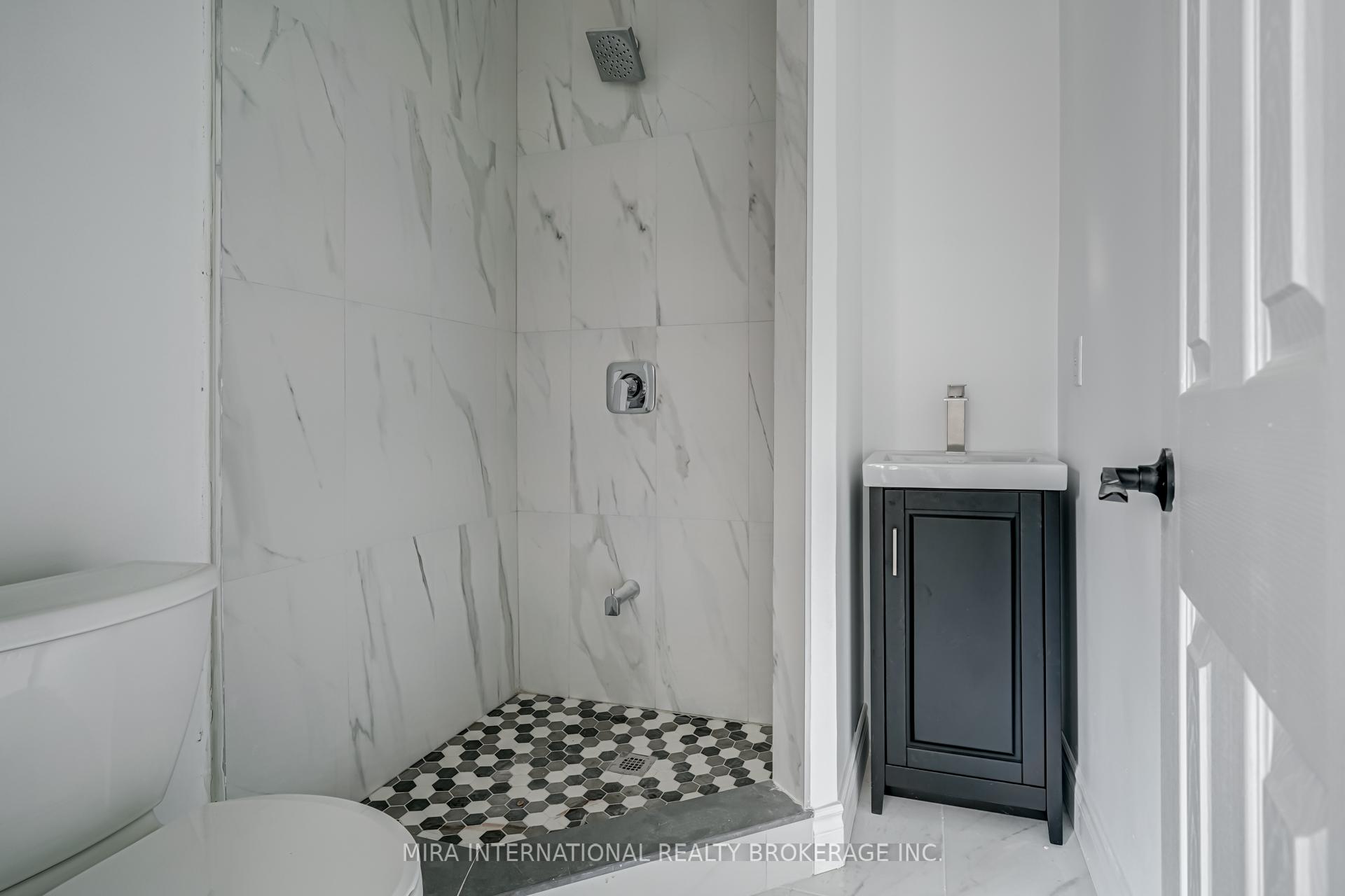 Photo 6 of Unit 206, 180 Sherbourne Street, Toronto, Moss Park — HOMEH