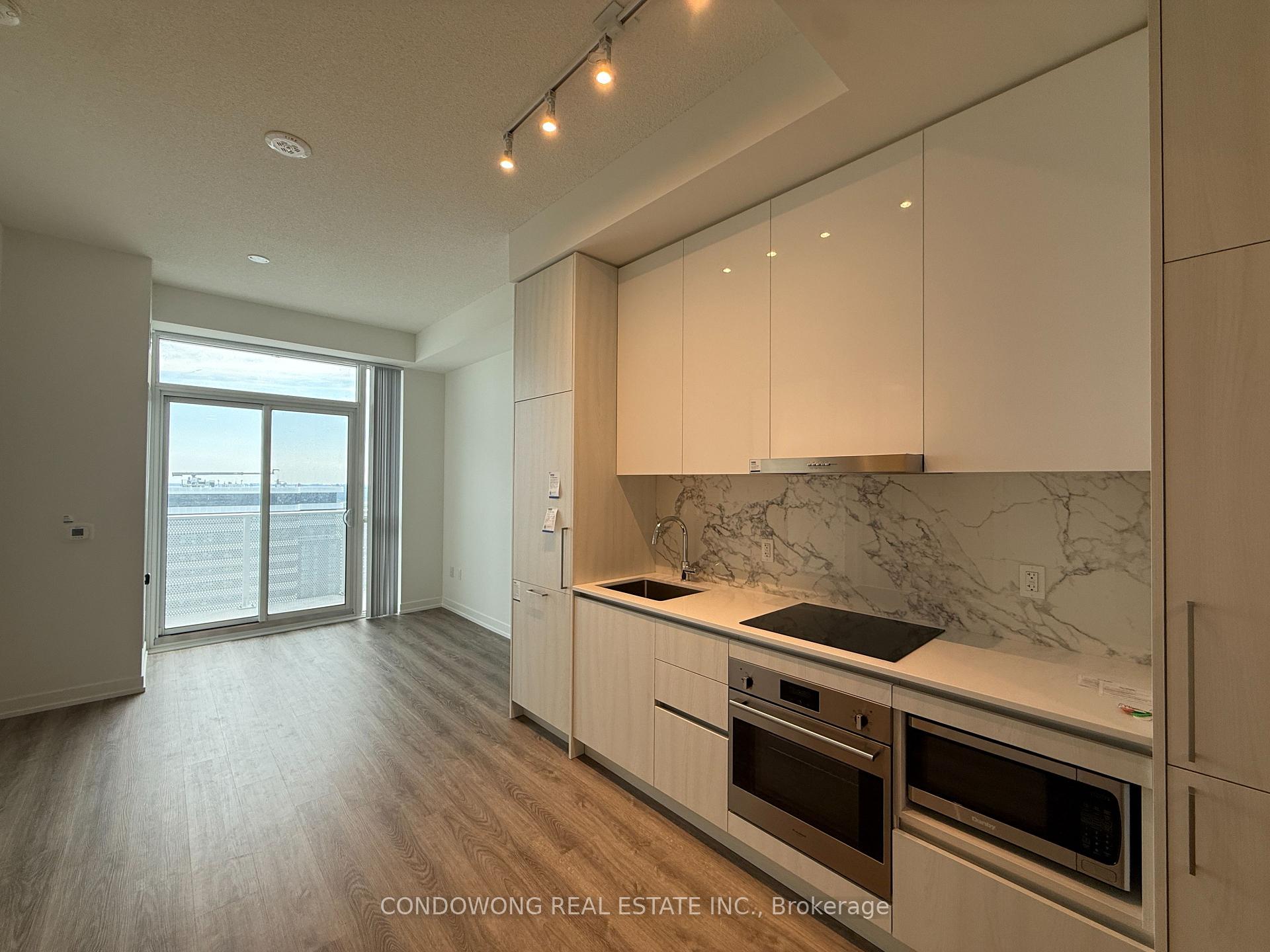 Photo 1 of Unit 5316, 195 Commerce Street, Vaughan, Concord — HOMEH