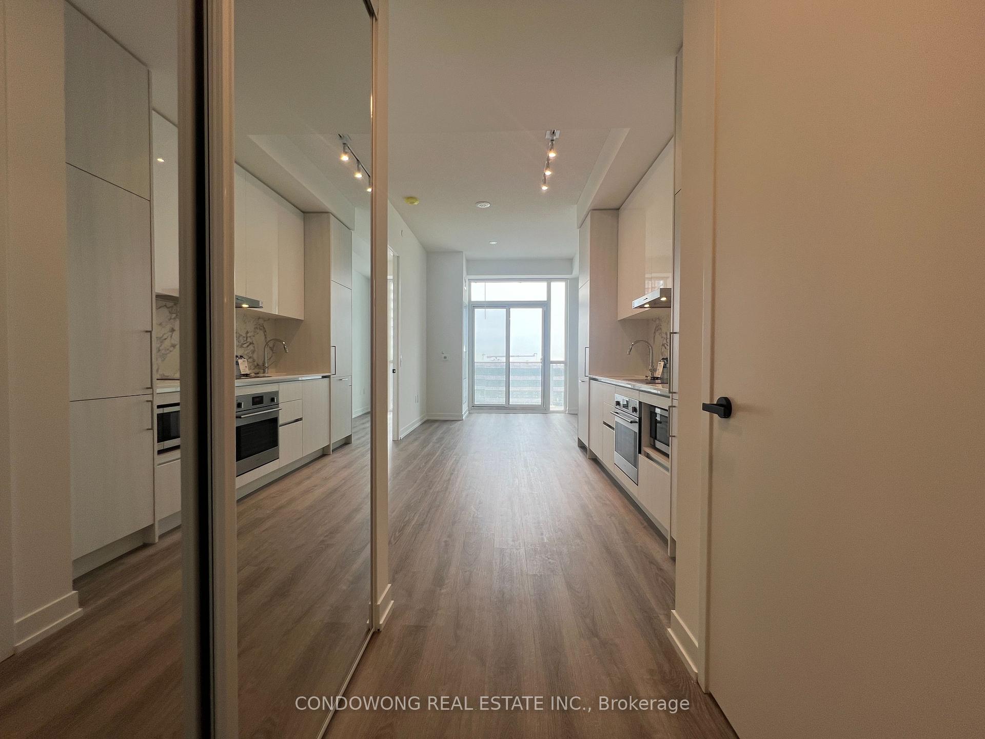 Photo 2 of Unit 5316, 195 Commerce Street, Vaughan, Concord — HOMEH