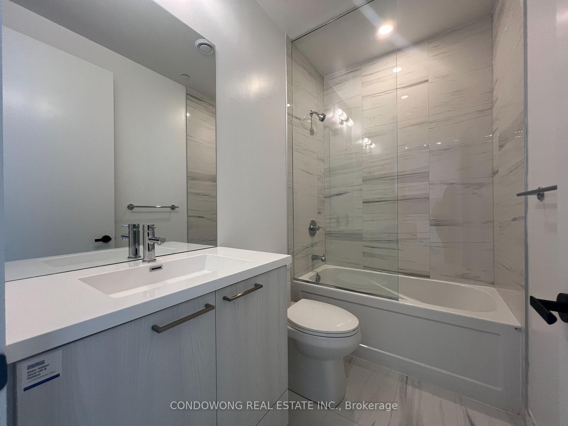 Photo 4 of Unit 5316, 195 Commerce Street, Vaughan, Concord — HOMEH