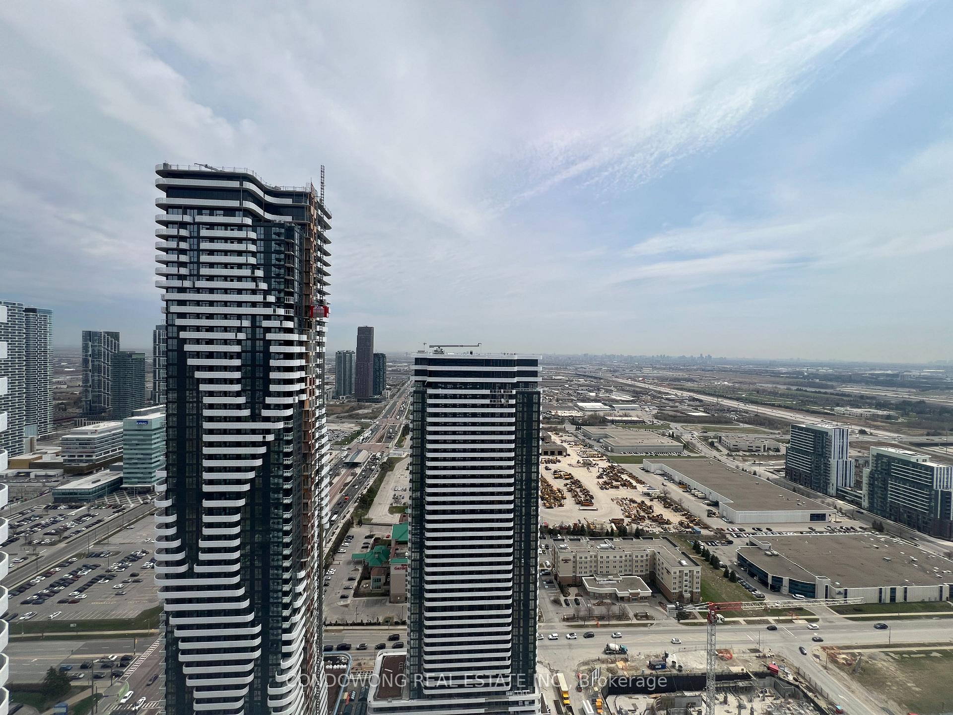 Photo 12 of Unit 5316, 195 Commerce Street, Vaughan, Concord — HOMEH