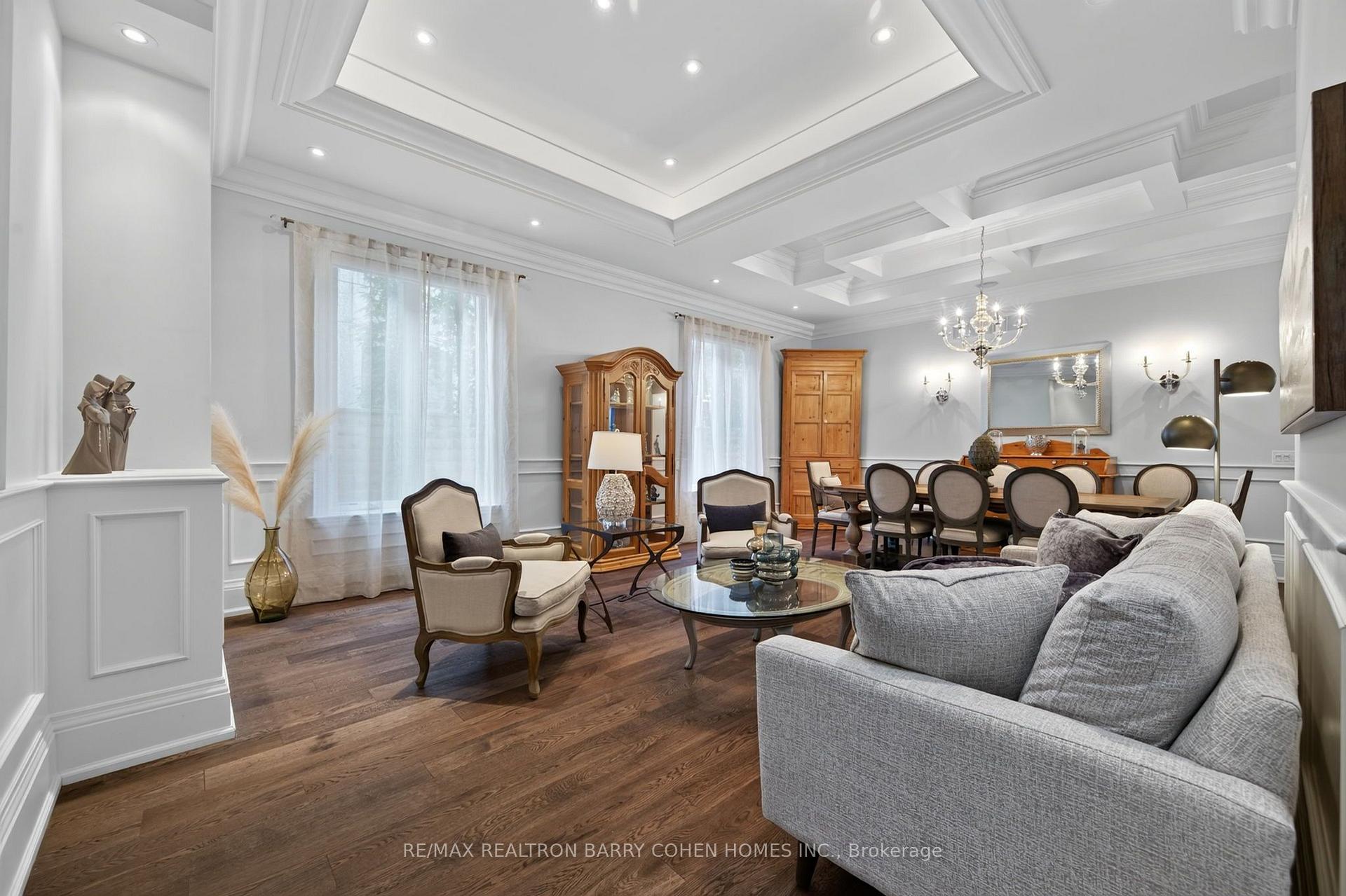 Photo 5 of 100 Munro Boulevard, North York, St. Andrew-Windfields — HOMEH