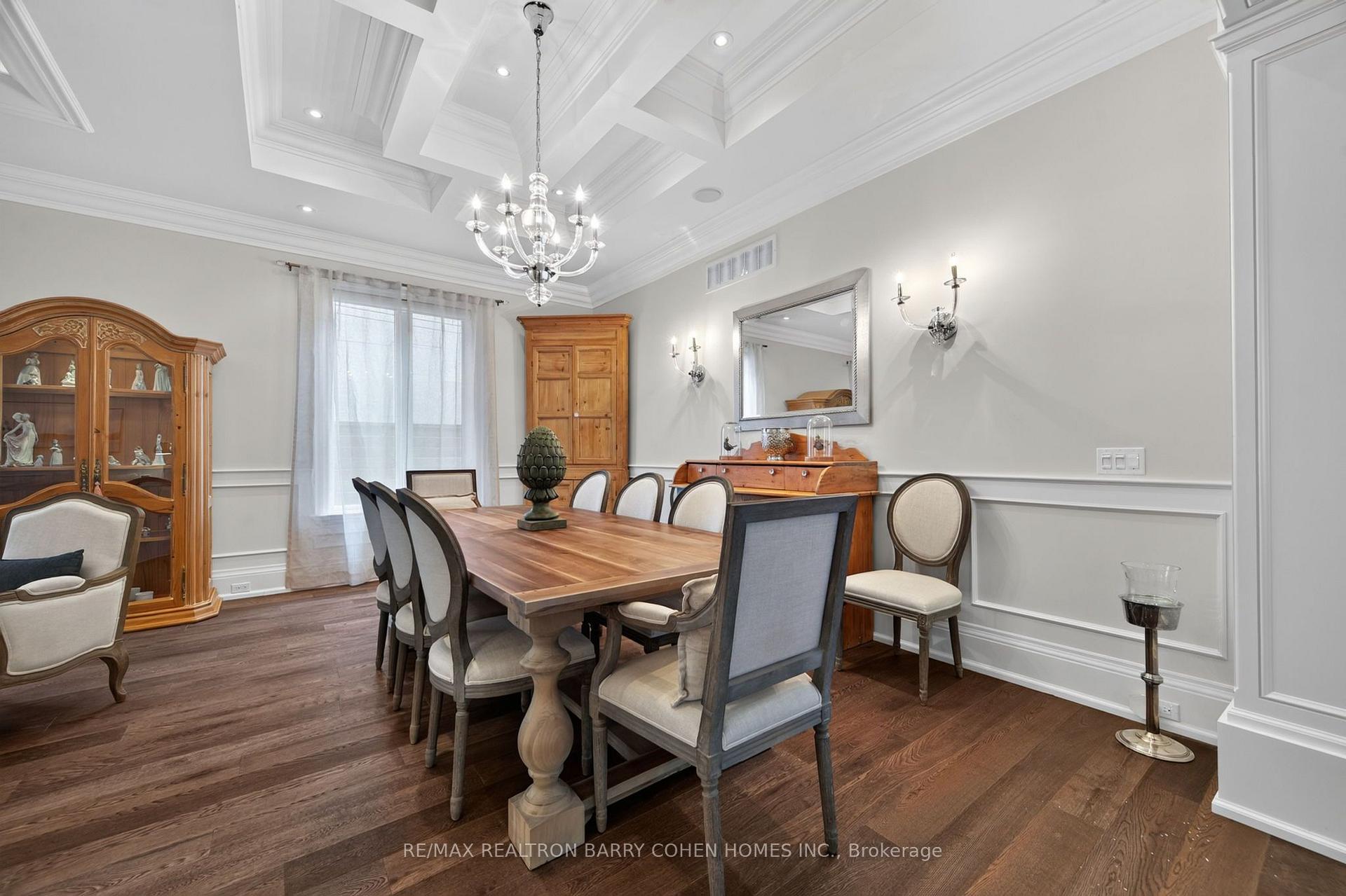 Photo 7 of 100 Munro Boulevard, North York, St. Andrew-Windfields — HOMEH