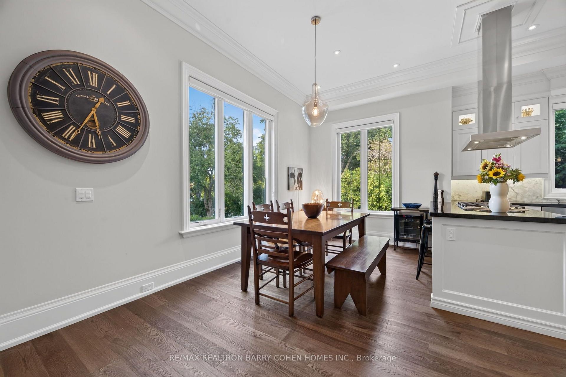 Photo 12 of 100 Munro Boulevard, North York, St. Andrew-Windfields — HOMEH