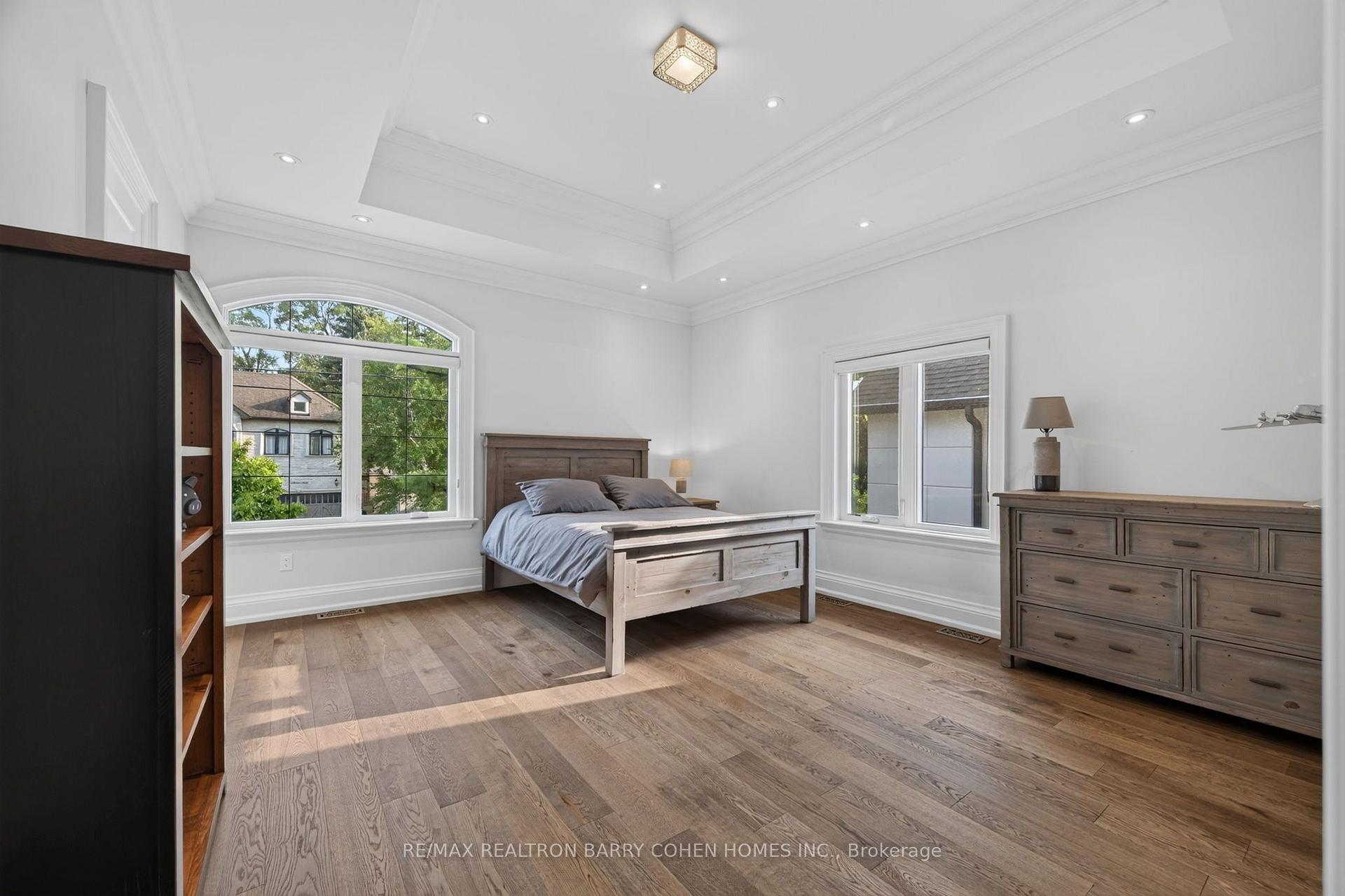 Photo 23 of 100 Munro Boulevard, North York, St. Andrew-Windfields — HOMEH