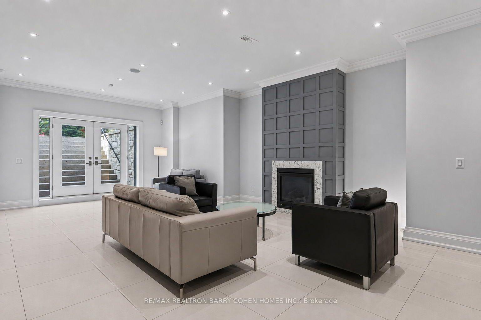 Photo 26 of 100 Munro Boulevard, North York, St. Andrew-Windfields — HOMEH