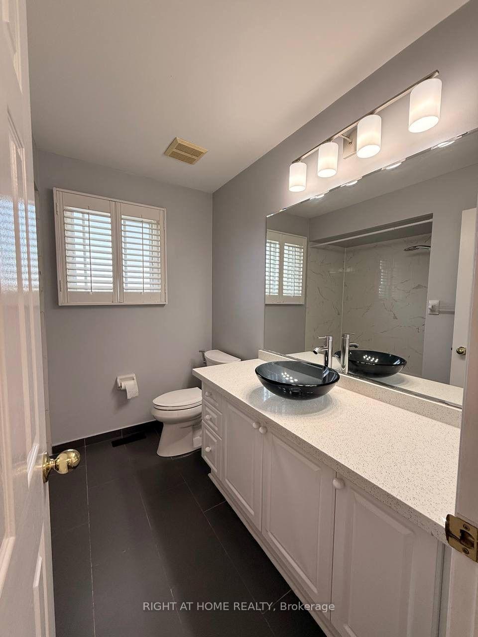 Photo 43 of Unit Upper, 746 Walpole Crescent, Newmarket, Stonehaven-Wyndham — HOMEH